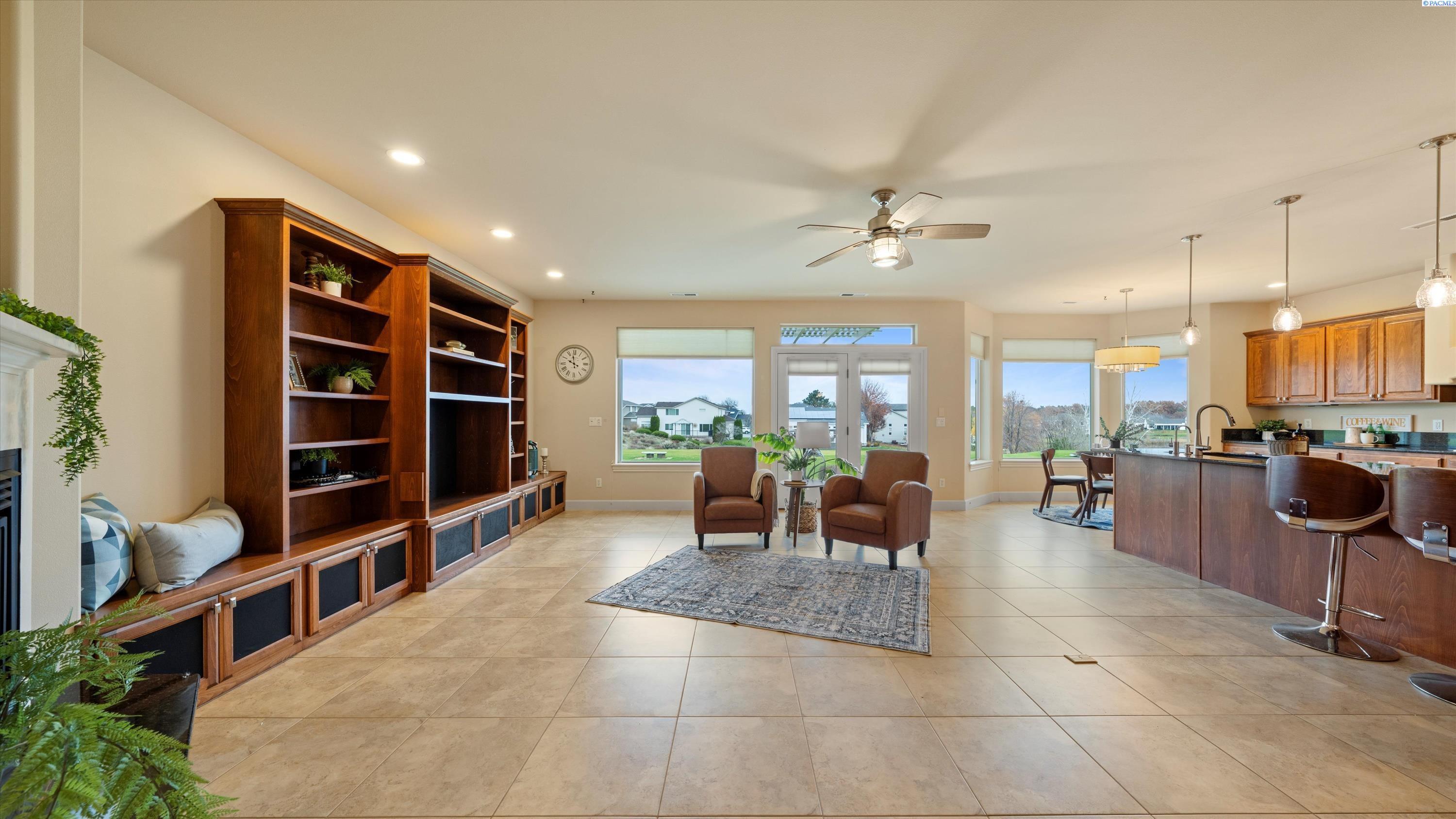 Richland, Washington, 99354, United States, 3 Bedrooms Bedrooms, ,3 BathroomsBathrooms,Residential,For Sale,1997405