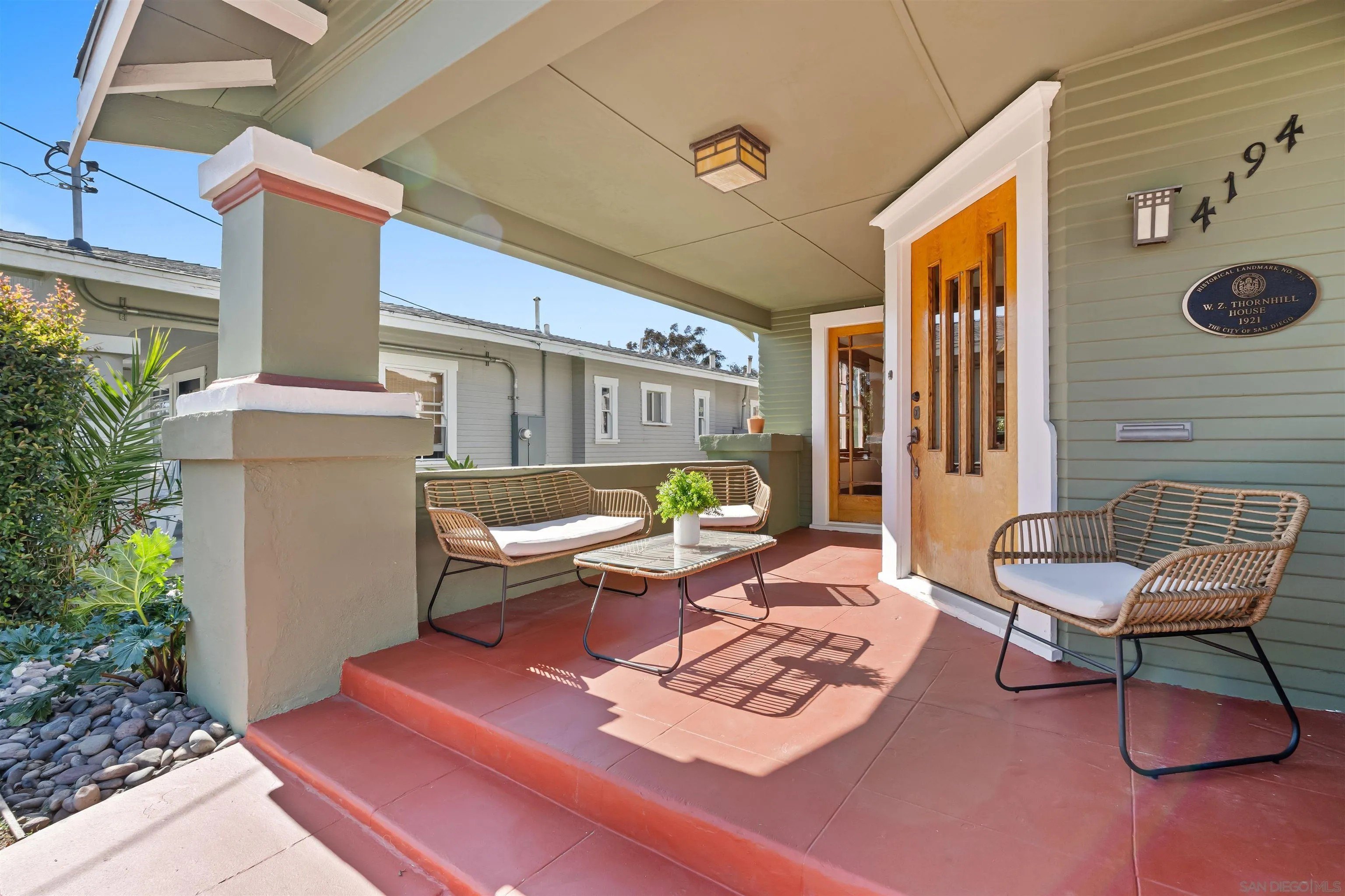 San Diego, California, 92103, United States, 2 Bedrooms Bedrooms, ,1 BathroomBathrooms,Residential,For Sale,1991109