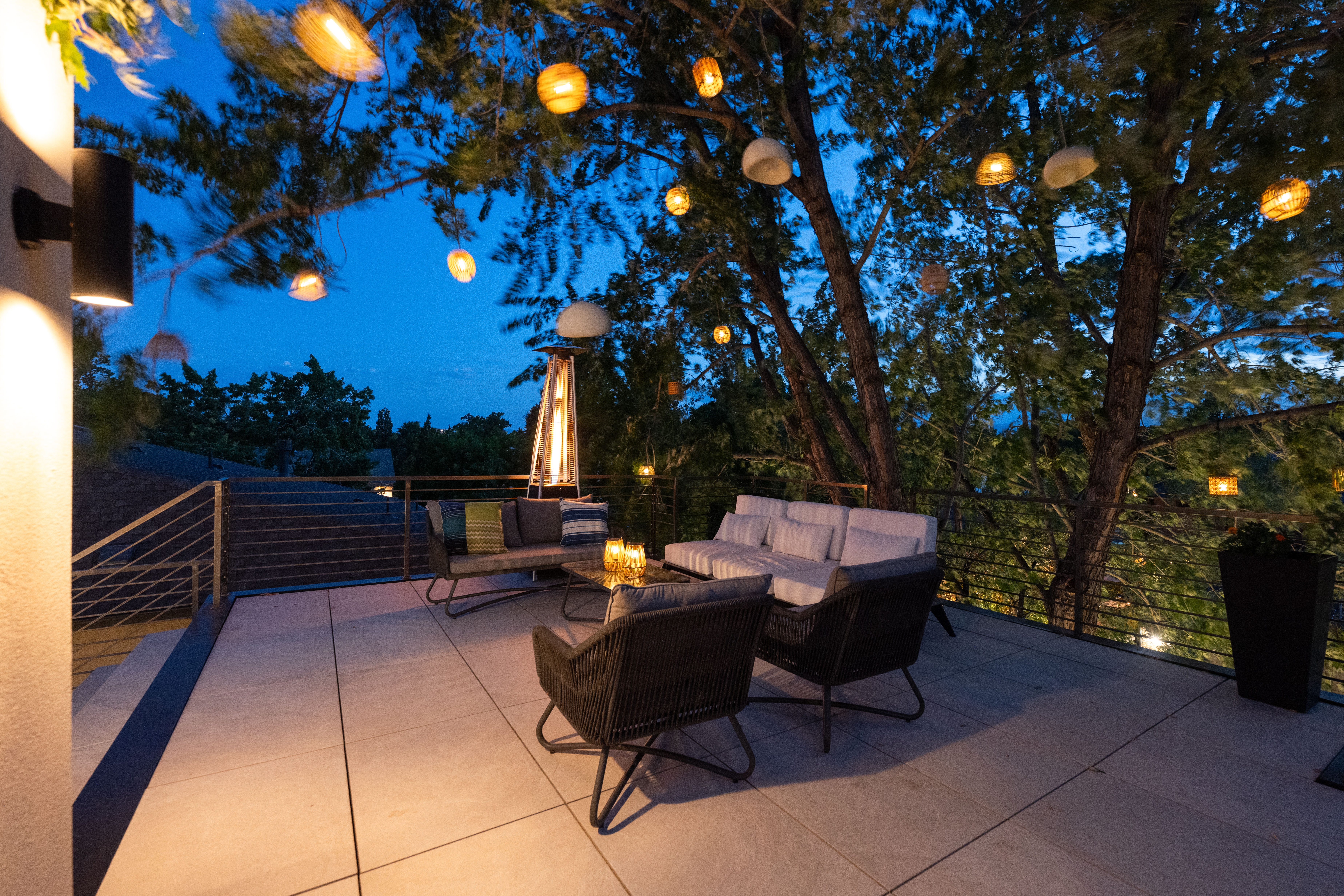  Contemporary Luxery in Cory-Merrill with a Rooftop Patio - 物件實景