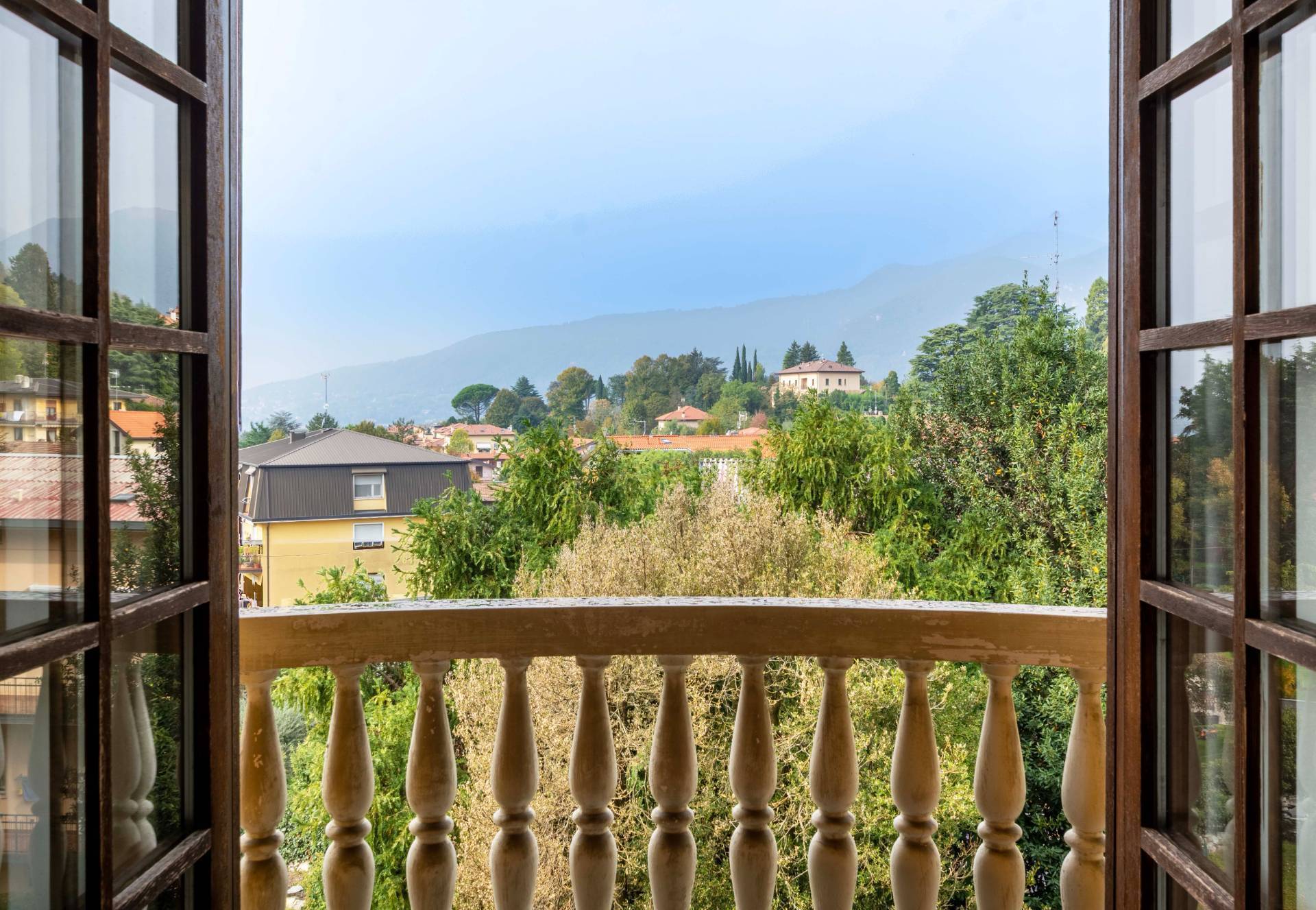 Via Sant'Antonio Maria Zaccaria, Eupilio, Como, 22030, IT, 5 Bedrooms Bedrooms, ,4 BathroomsBathrooms,Residential,For Sale,Via Sant'Antonio Maria Zaccaria,1628285