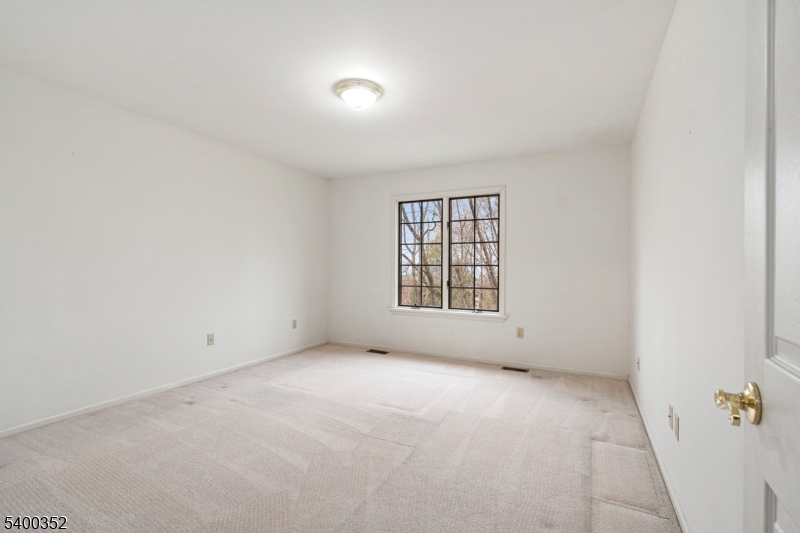 Lambertville City, New Jersey, 08530, United States, 3 Bedrooms Bedrooms, ,3 BathroomsBathrooms,Residential,For Sale,2002902