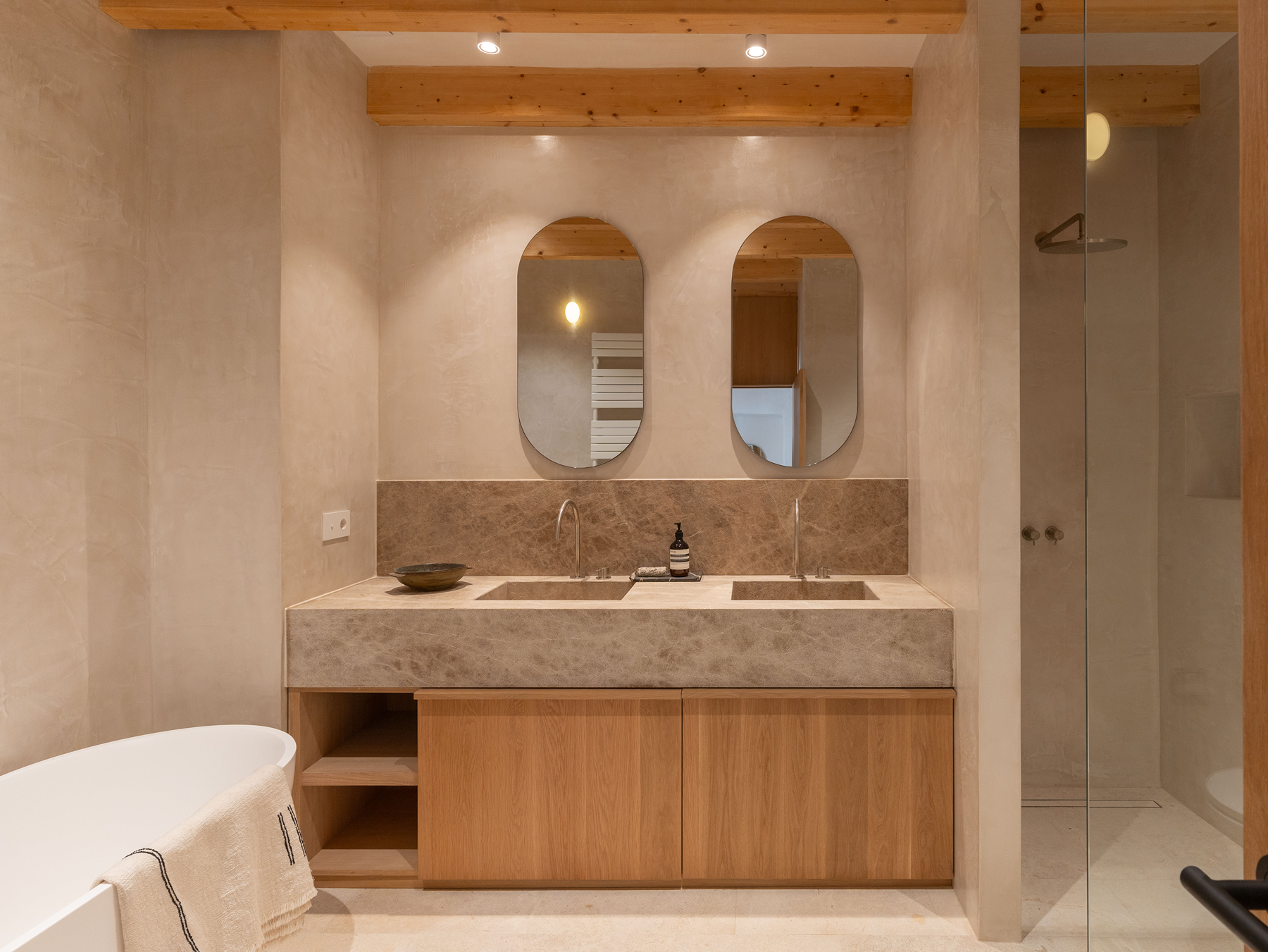  Exquisitely renovated traditional village house in Alaro with pool - 物件實景