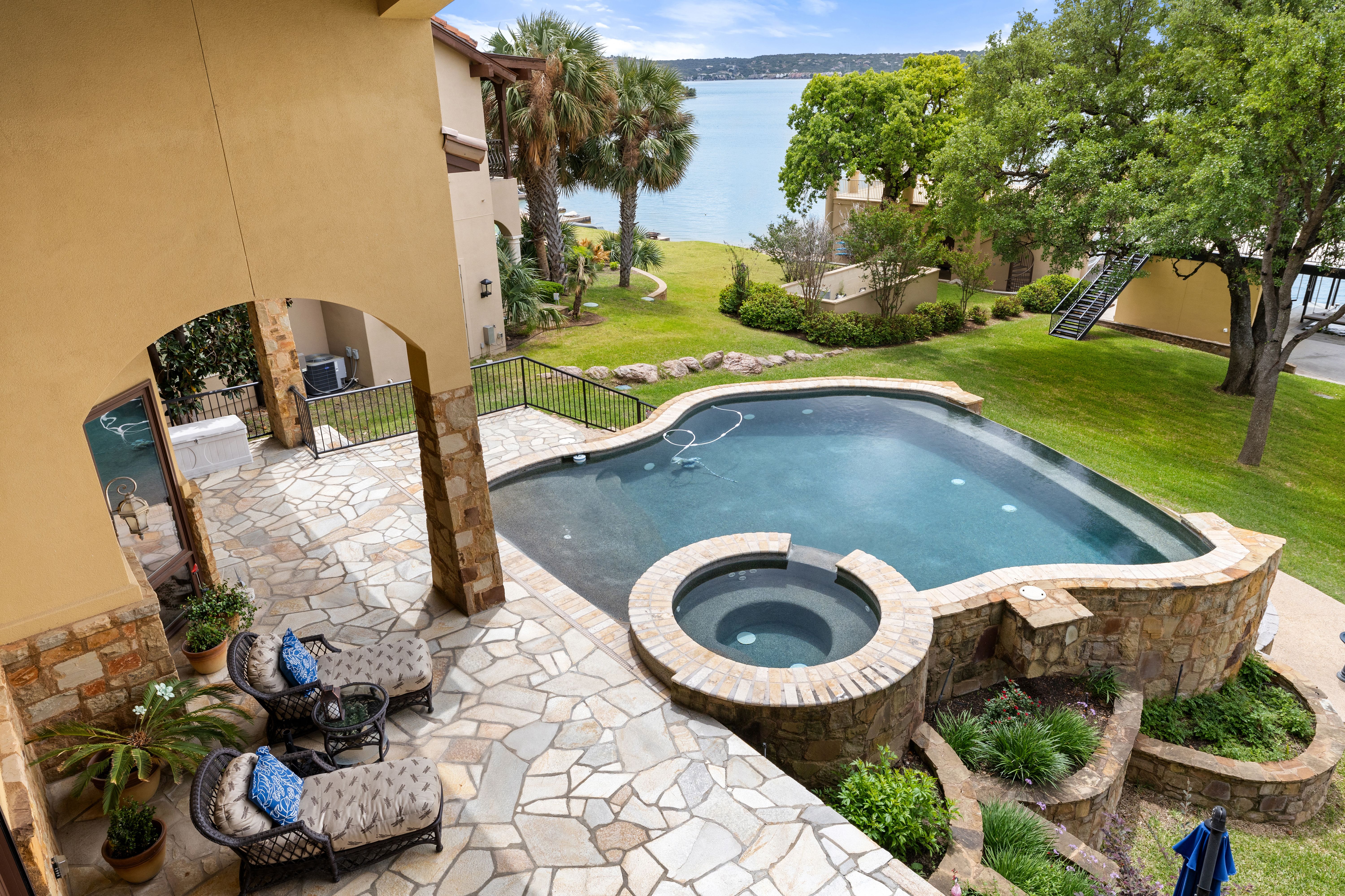  The Ultimate Lake LBJ Retreat - 物件實景