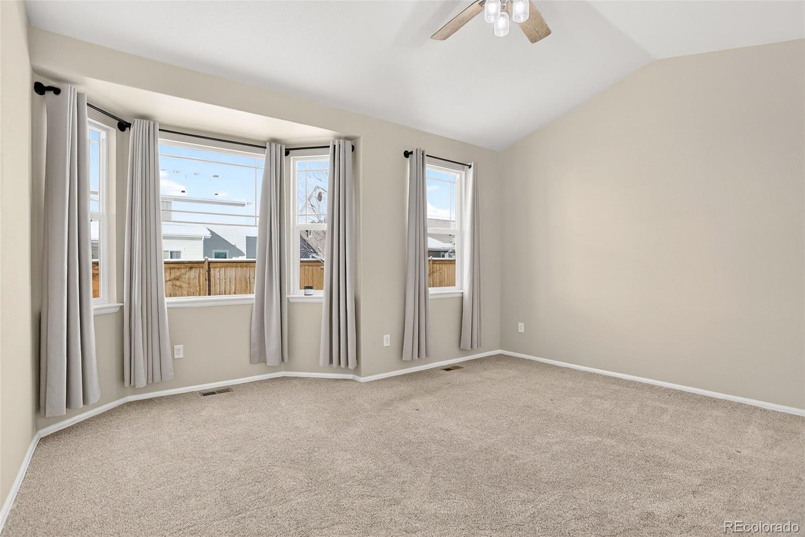 Aurora, Colorado, 80018, United States, 3 Bedrooms Bedrooms, ,3 BathroomsBathrooms,Residential,For Sale,2003114