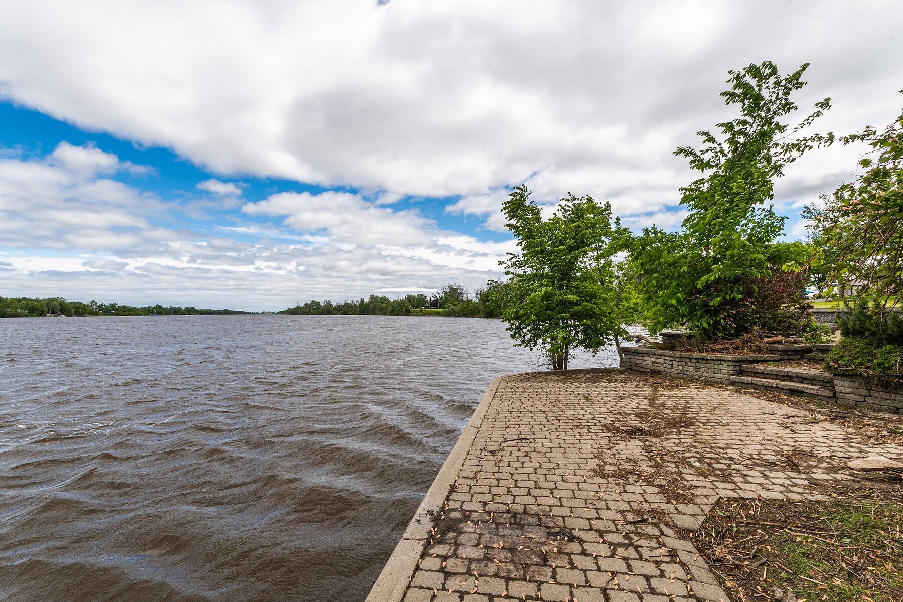  Saint-François, Laval - 物件實景