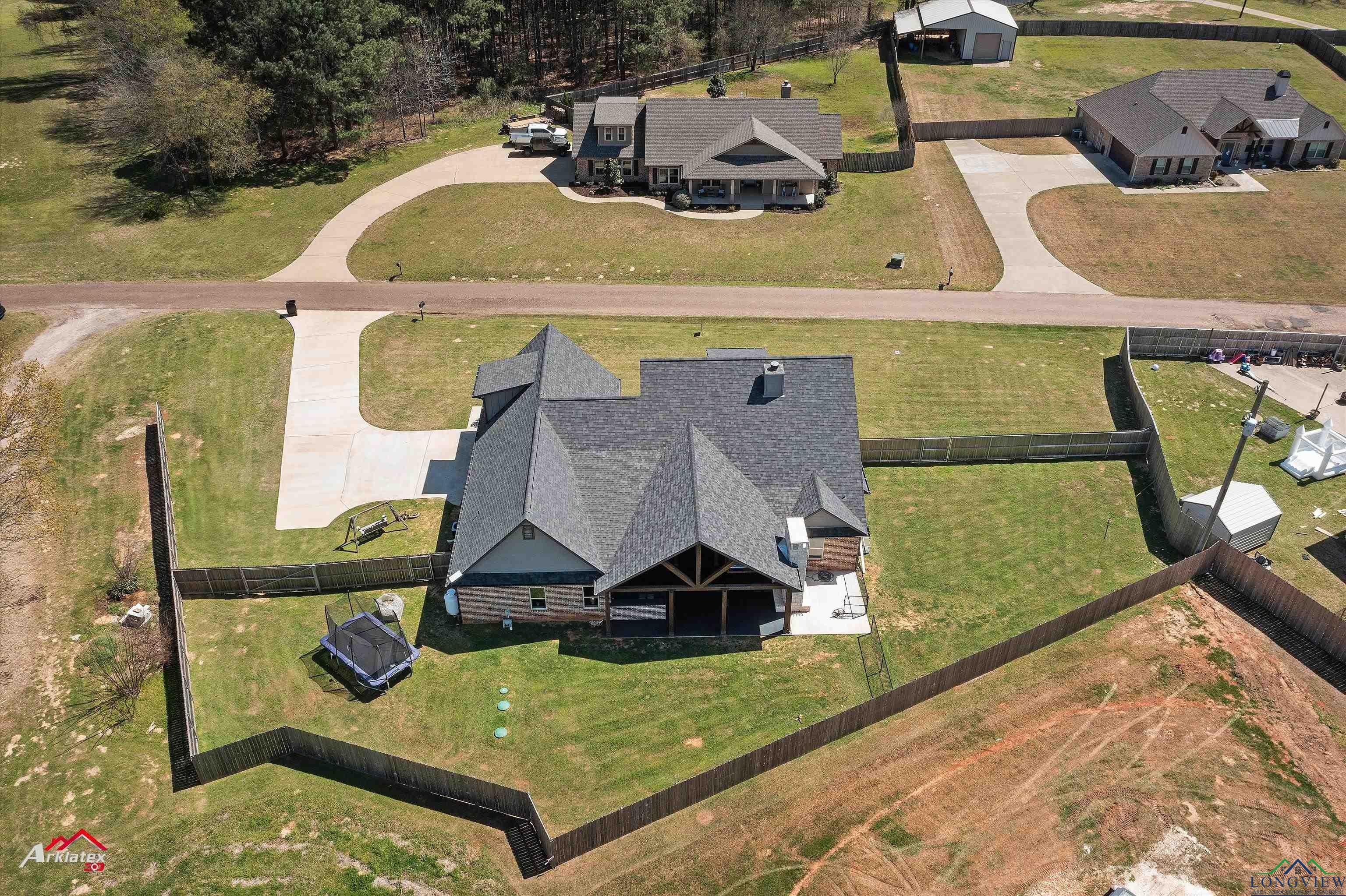 Hallsville, Texas, 75650-3511, United States, 4 Bedrooms Bedrooms, ,3 BathroomsBathrooms,Residential,For Sale,1980280