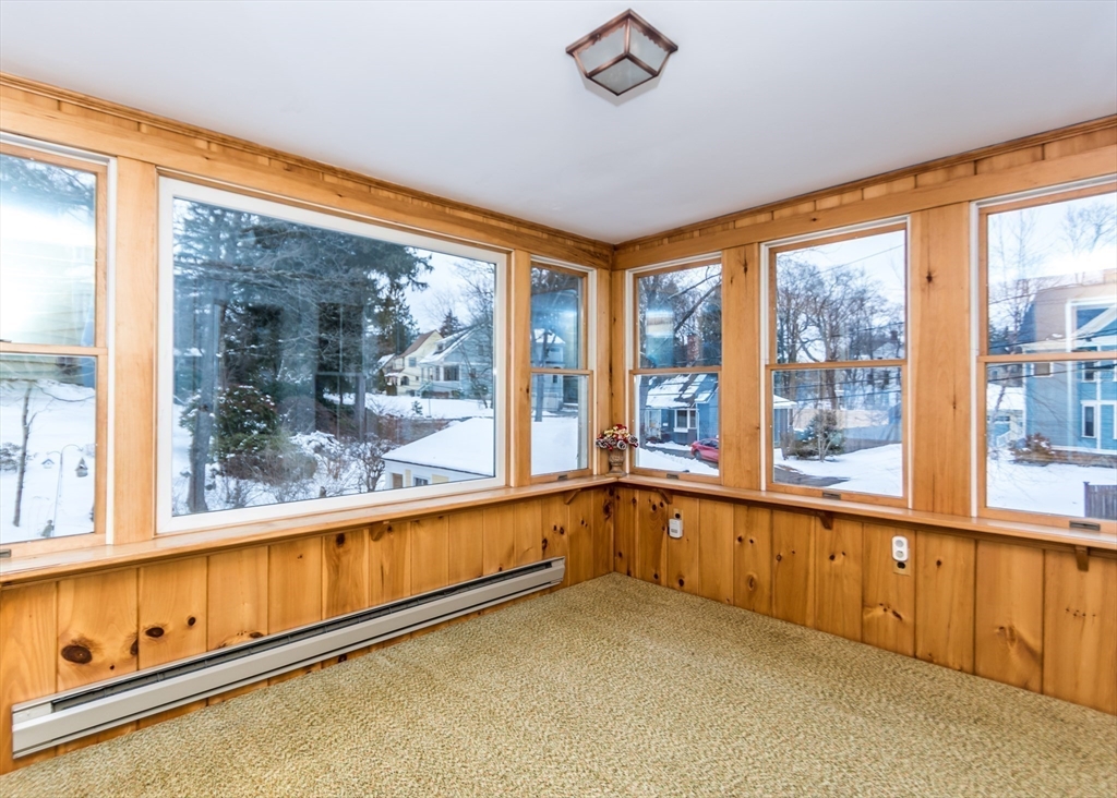 Waltham, Massachusetts, 02451, United States, 5 Bedrooms Bedrooms, ,3 BathroomsBathrooms,Residential,For Sale,1708573