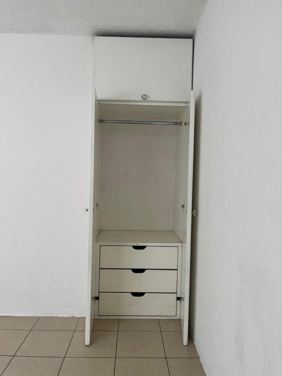 Azcapotzalco, Ciudad de México, 02300, Mexico, 3 Bedrooms Bedrooms, ,1 BathroomBathrooms,Residential,For Sale,1918550