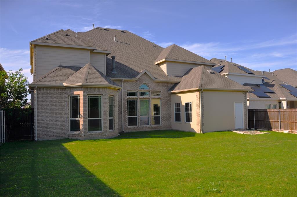 218 Crestview Drive, Midlothian, Texas, 76065, United States, 5 Bedrooms Bedrooms, ,5 BathroomsBathrooms,Residential,For Sale,218 crestview DR,1556198