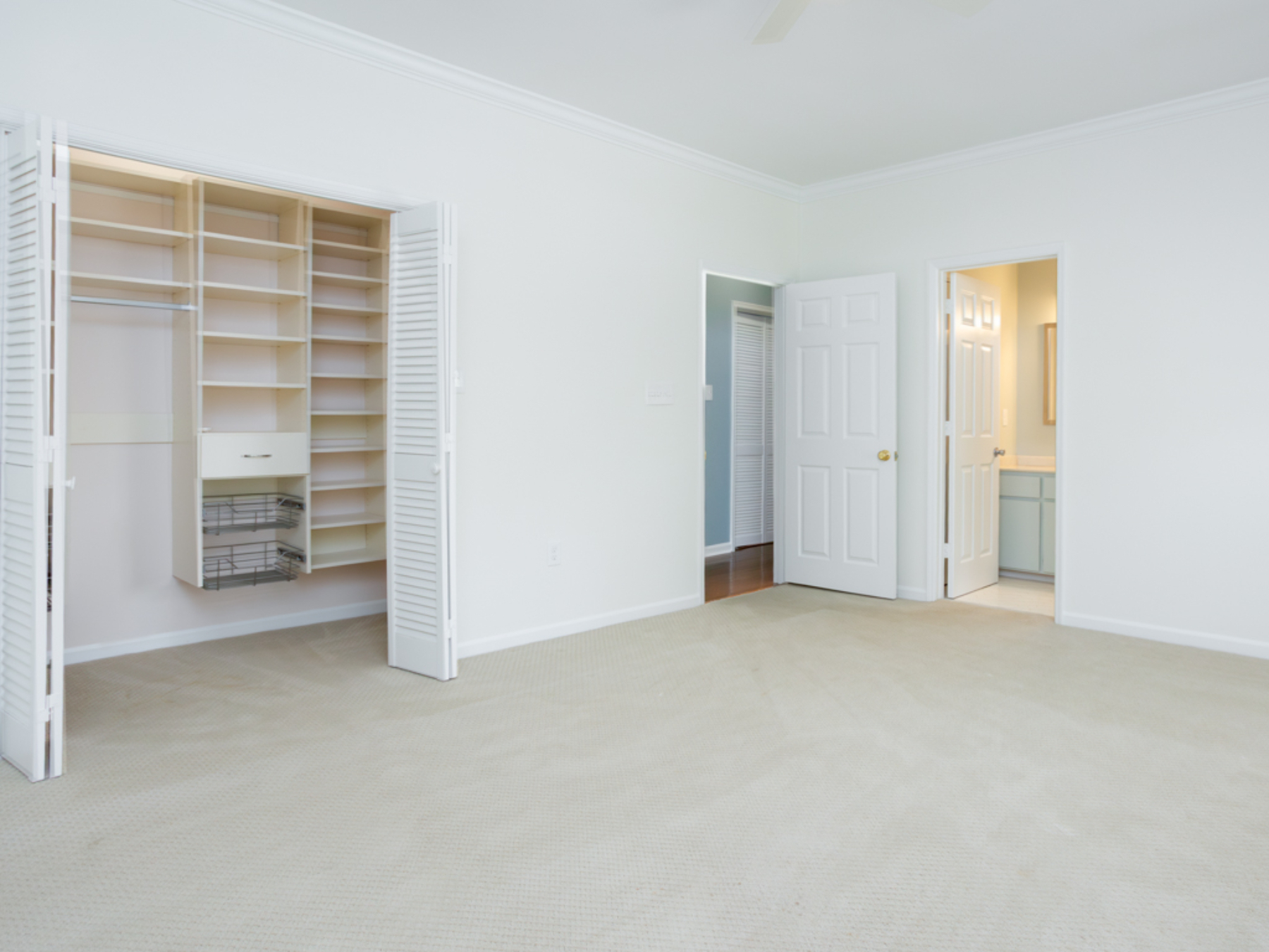  Grand Colonial Estate is Rare Find in the Heart of Midtown - 物件實景