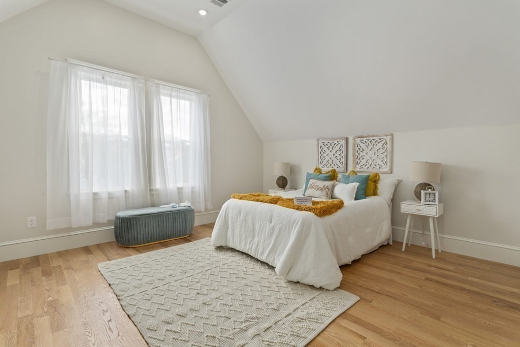 15 Woodbine St, 15, Somerville, Massachusetts, 02143, United States, 3 Bedrooms Bedrooms, ,3 BathroomsBathrooms,Residential,For Sale,15 Woodbine St , 15,1009384