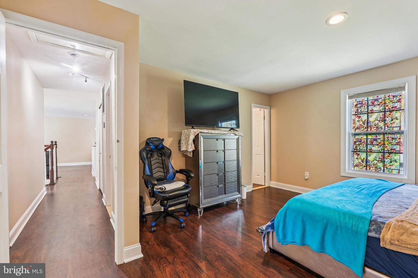 Temple Hills, Maryland, 20748, United States, 5 Bedrooms Bedrooms, ,3 BathroomsBathrooms,Residential,For Sale,1988025