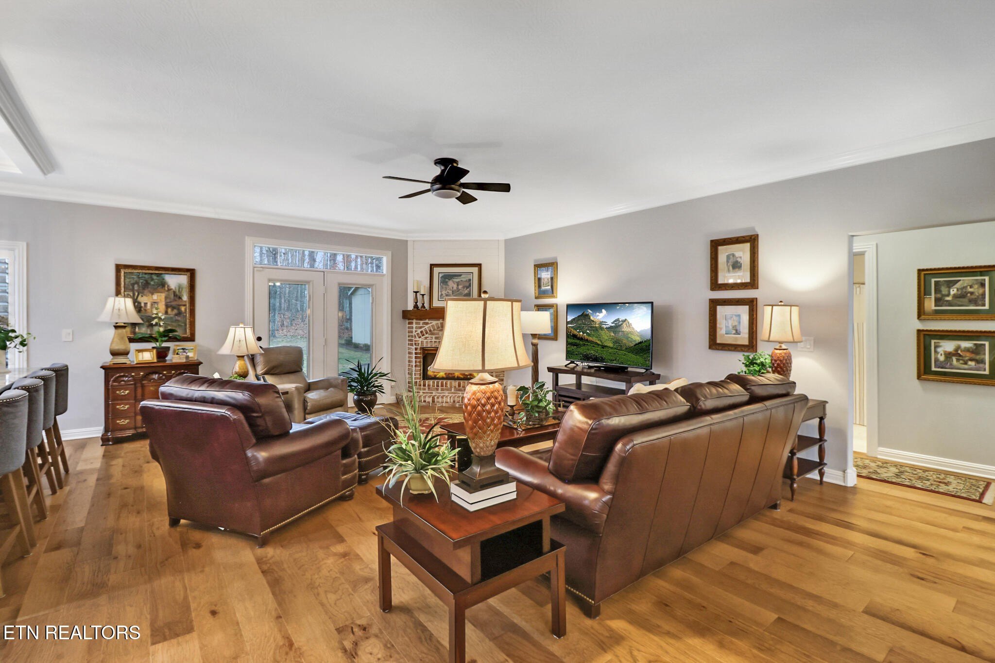 Crossville, Tennessee, 38555, United States, 3 Bedrooms Bedrooms, ,2 BathroomsBathrooms,Residential,For Sale,2008163