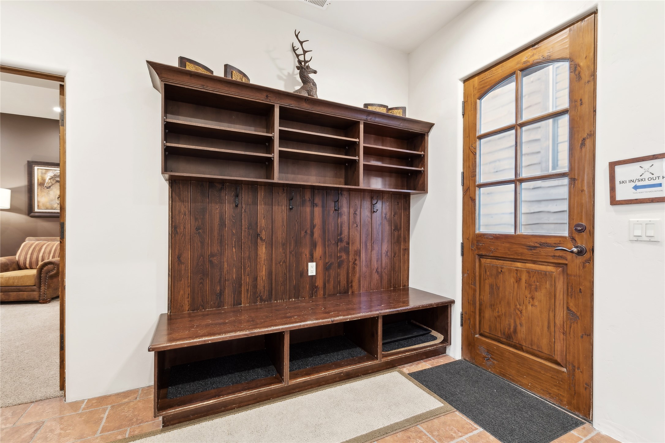  117 Slopeside Drive, Unit #8 - 物件實景