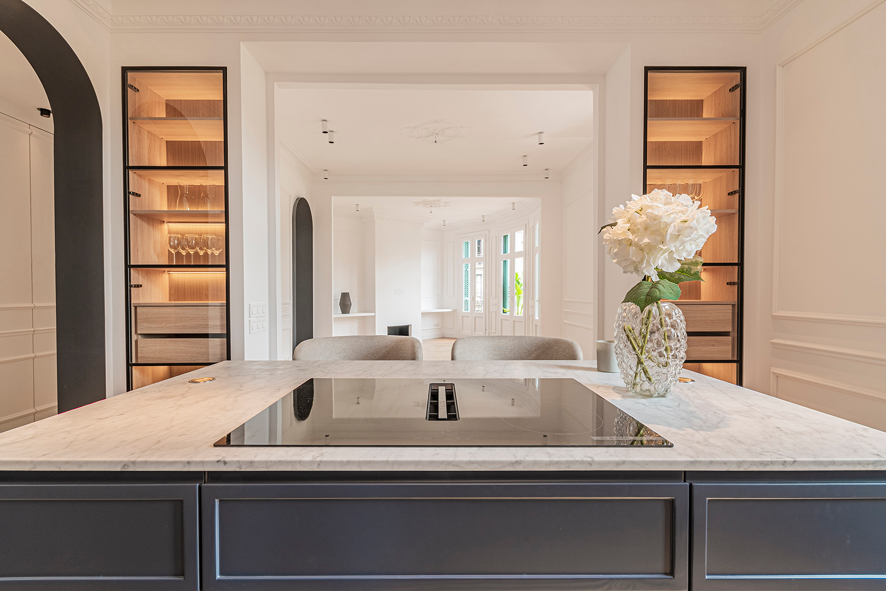  Extraordinary apartment on high floor in central Eixample - 物件實景