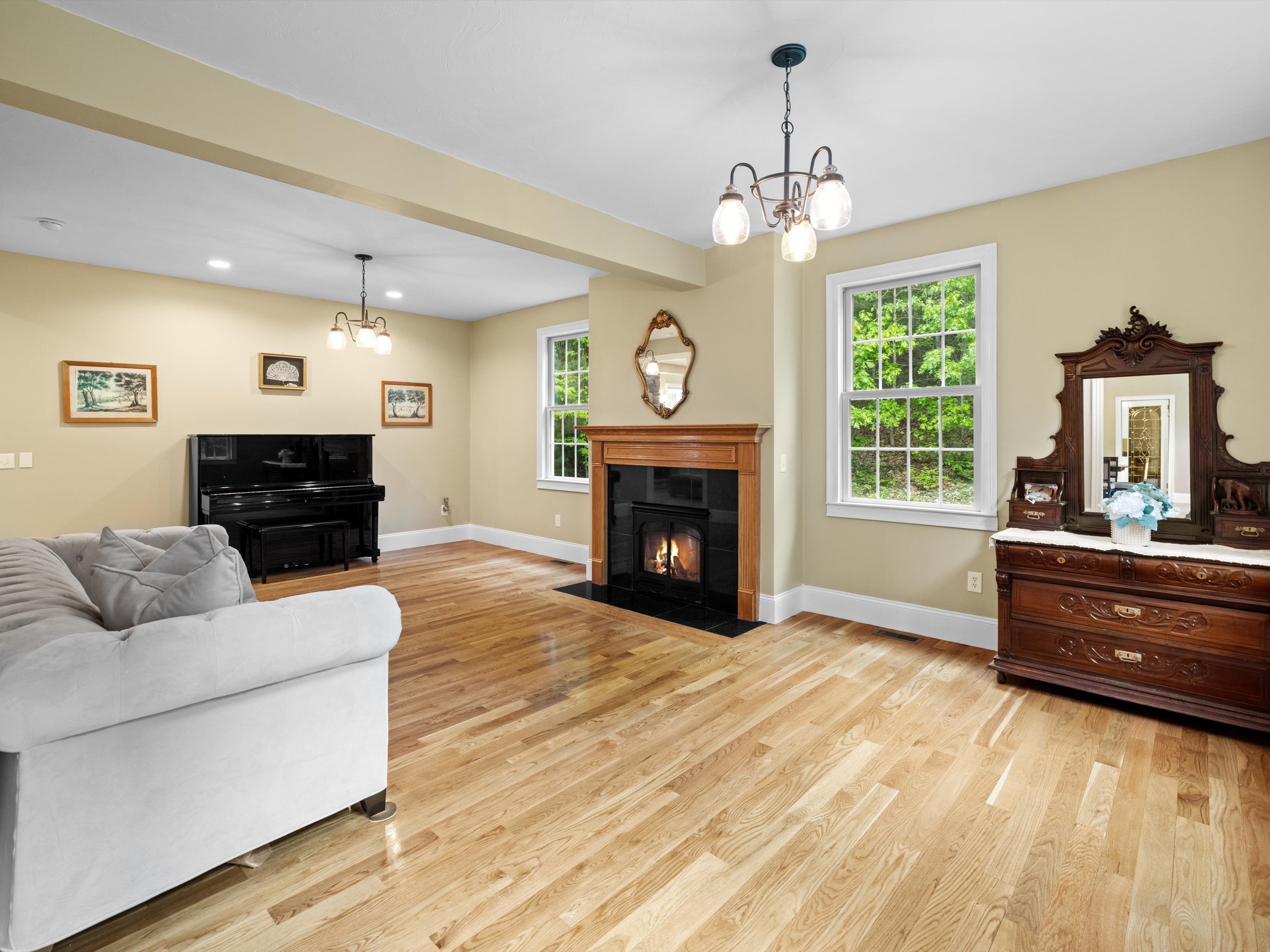  Thoughtfully designed home, perfect for multigenerational living - 物件實景