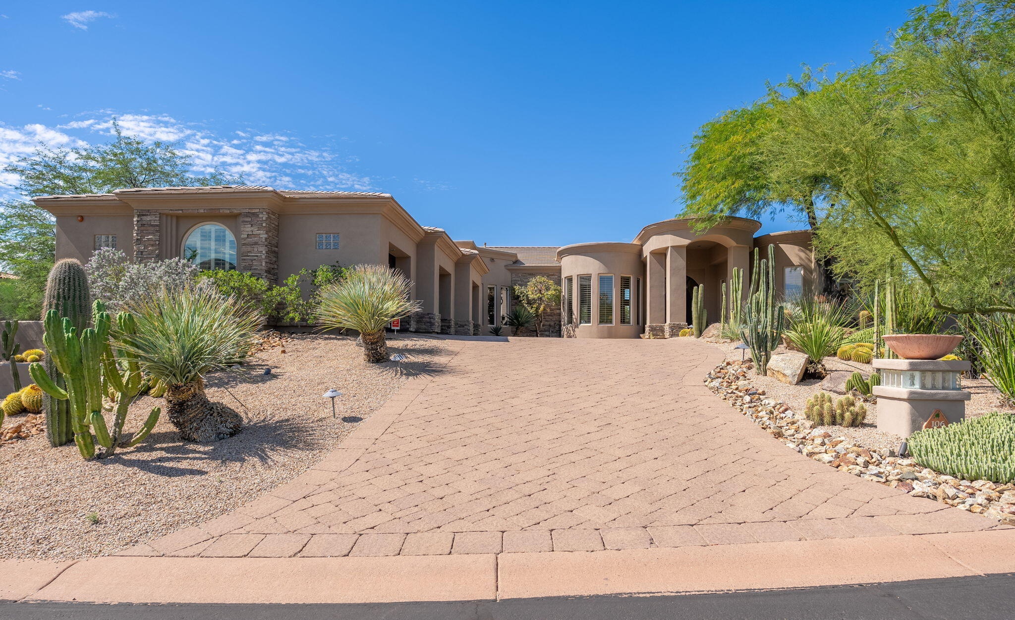 10801 E Happy Valley Rd #106  Scottsdale, AZ - 物件實景