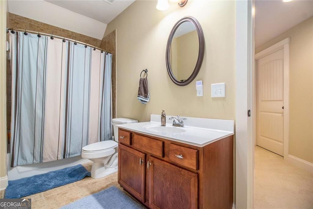 Douglasville, Georgia, 30135, United States, 5 Bedrooms Bedrooms, ,4 BathroomsBathrooms,Residential,For Sale,1886853