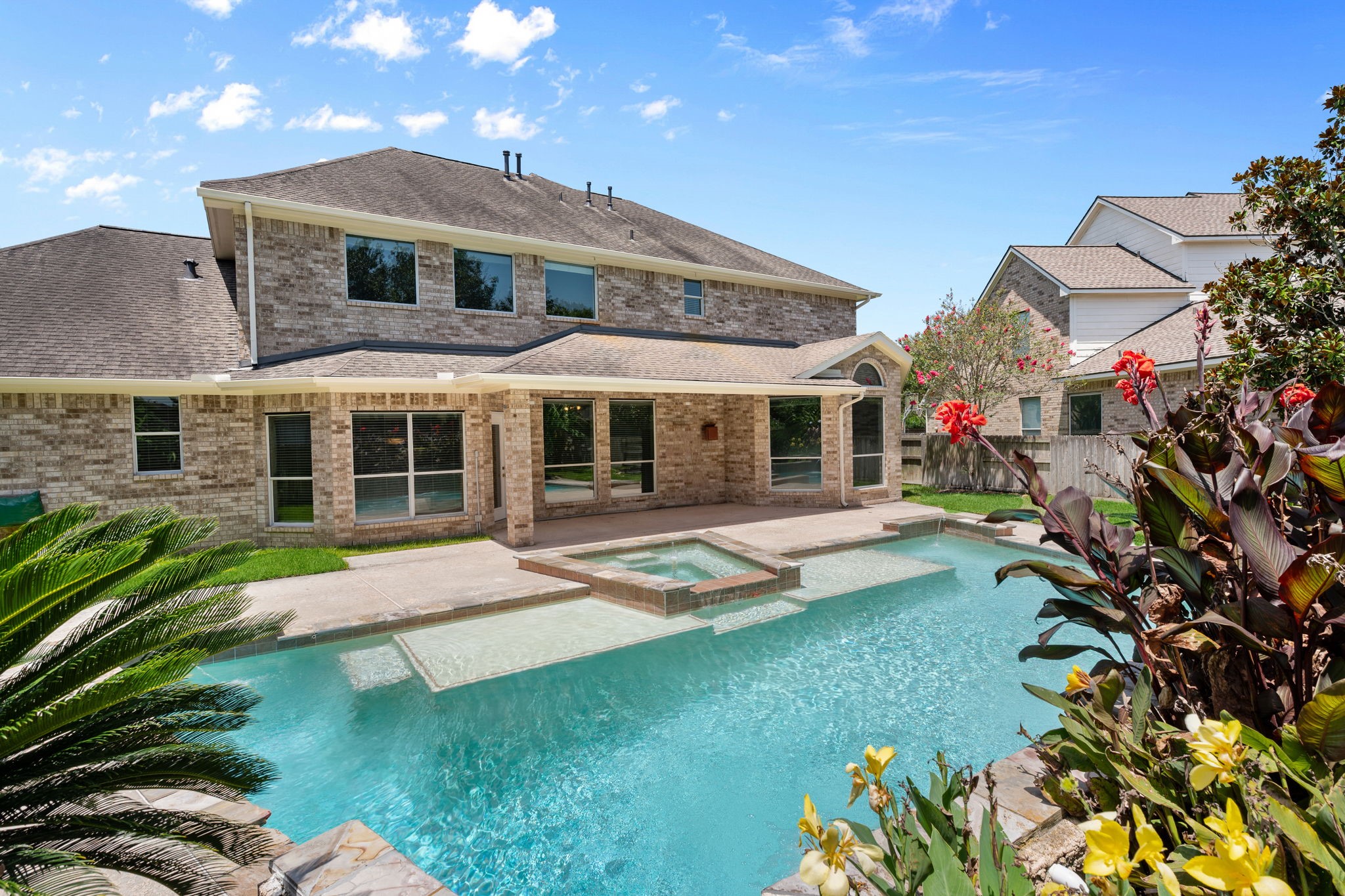  2903 Lacewood Court - 物件實景