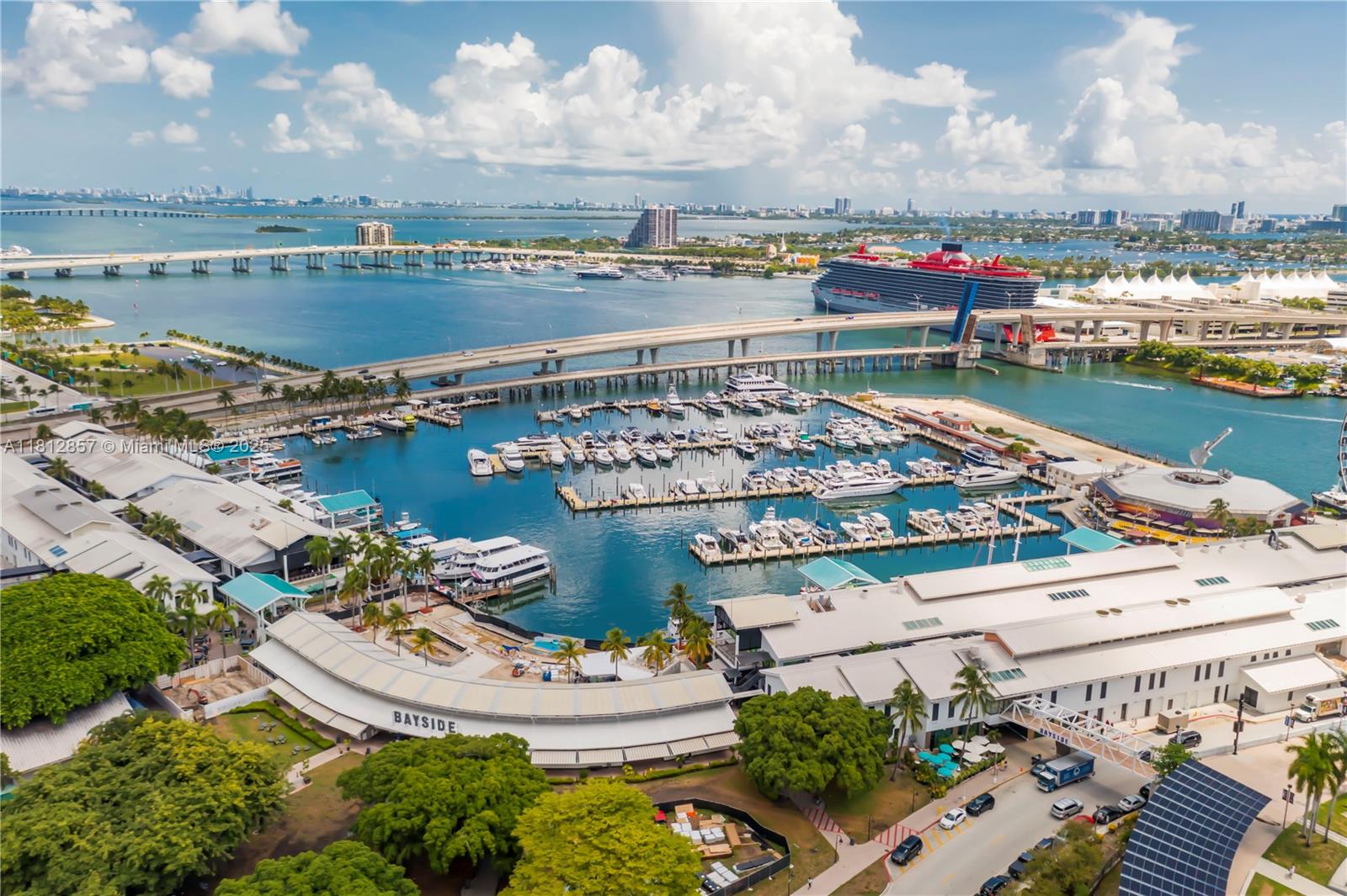 Miami, Florida, 33132, United States, 2 Bedrooms Bedrooms, ,2 BathroomsBathrooms,Residential,For Sale,1838941