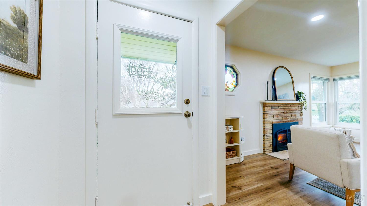 Petaluma, California, 94952, United States, 3 Bedrooms Bedrooms, ,2 BathroomsBathrooms,Residential,For Sale,2008793