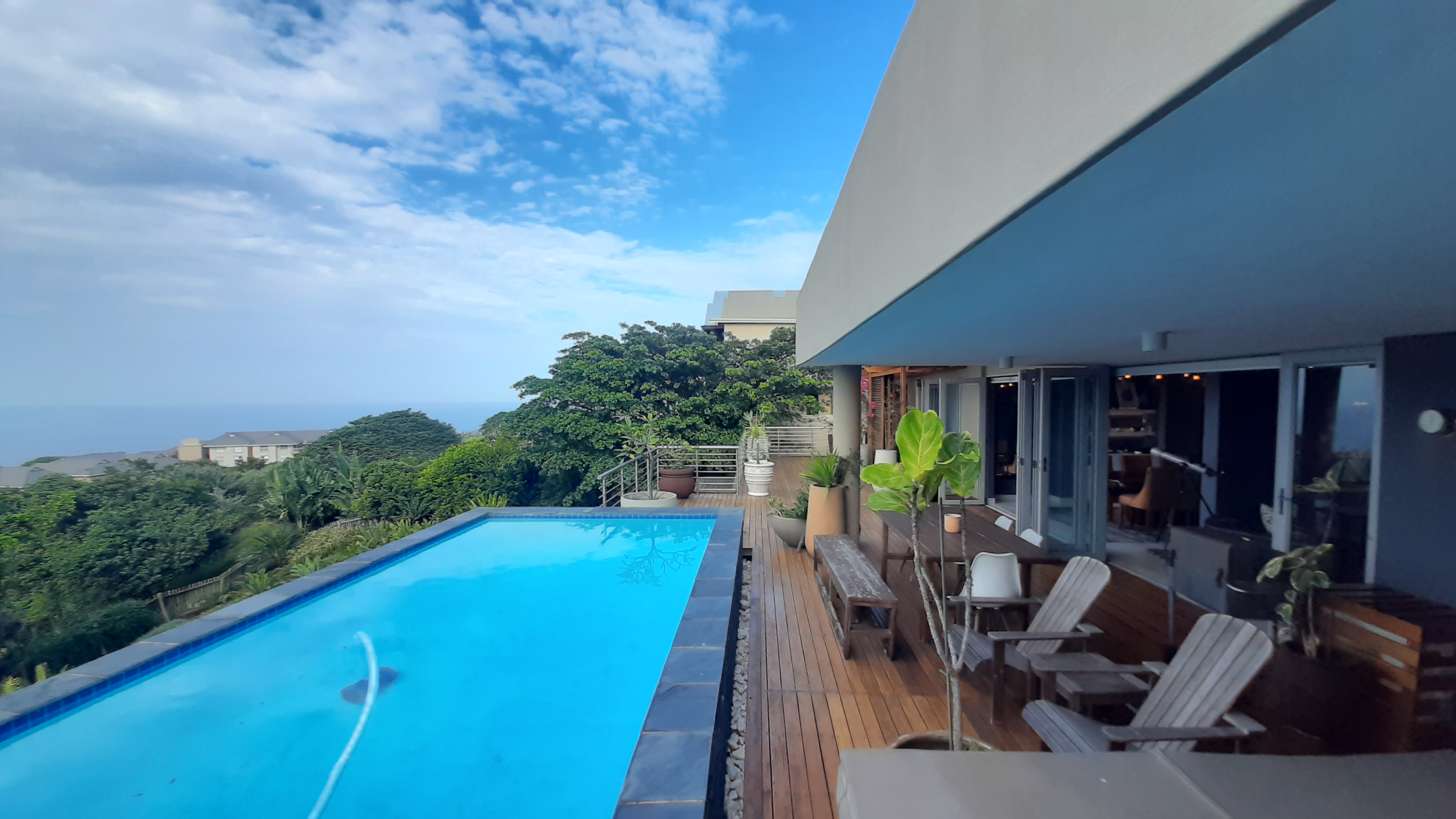  Contemporary Coastal Apartment with Private Pool and Panoramic Sea Views in Simb - 物件實景