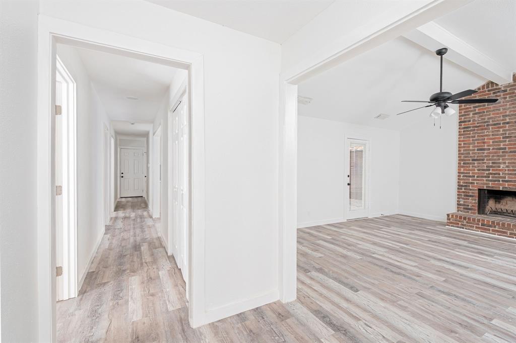 Dallas, Texas, 75214, United States, 3 Bedrooms Bedrooms, ,2 BathroomsBathrooms,Residential,For Sale,1987493