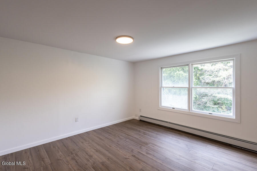 Summit, New York, 12175, United States, 3 Bedrooms Bedrooms, ,4 BathroomsBathrooms,Residential,For Sale,1942619