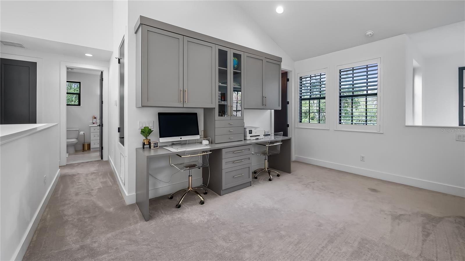 CLERMONT, Florida, 34711, United States, 5 Bedrooms Bedrooms, ,5 BathroomsBathrooms,Residential,For Sale,1794342