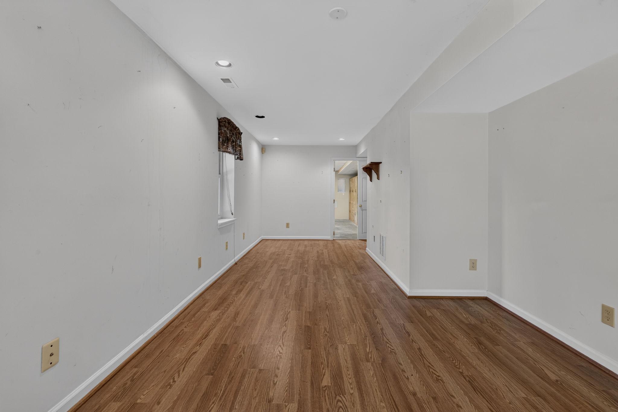  12154 Darnley Road, Woodbridge, VA, 22192 - 物件實景