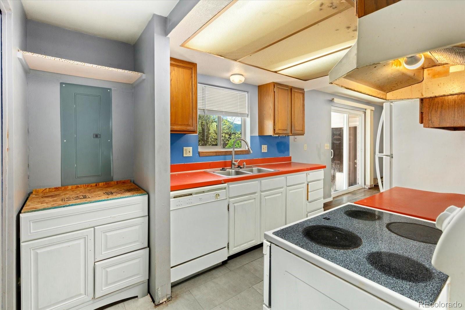 Salida, Colorado, 81201, United States, 3 Bedrooms Bedrooms, ,1 BathroomBathrooms,Residential,For Sale,2048845