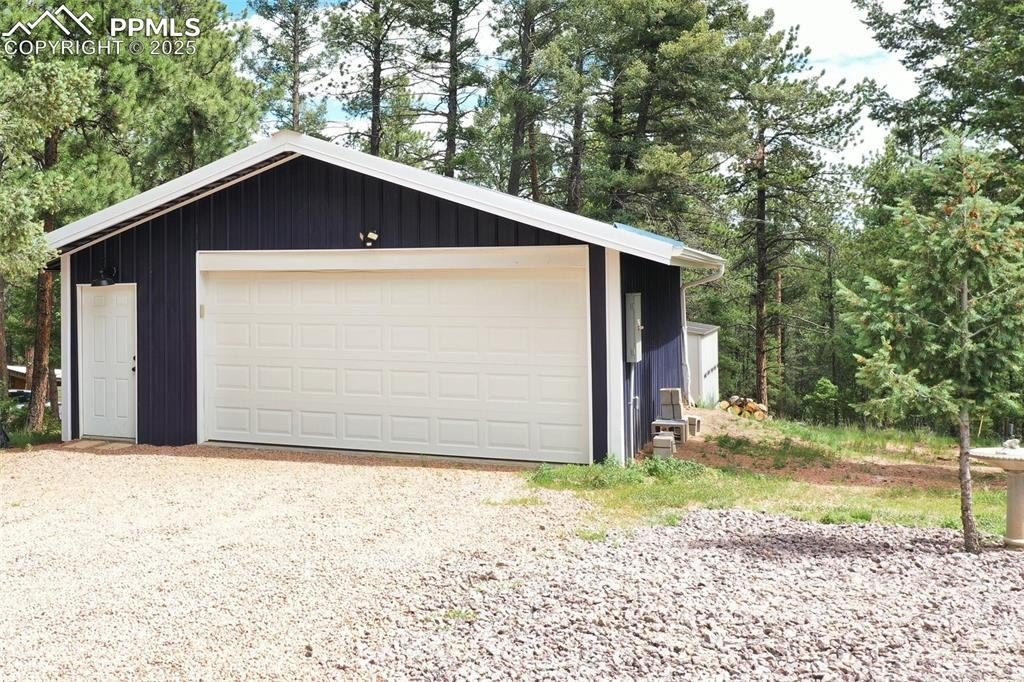 Florissant, Colorado, 80816, United States, 3 Bedrooms Bedrooms, ,2 BathroomsBathrooms,Residential,For Sale,1882650