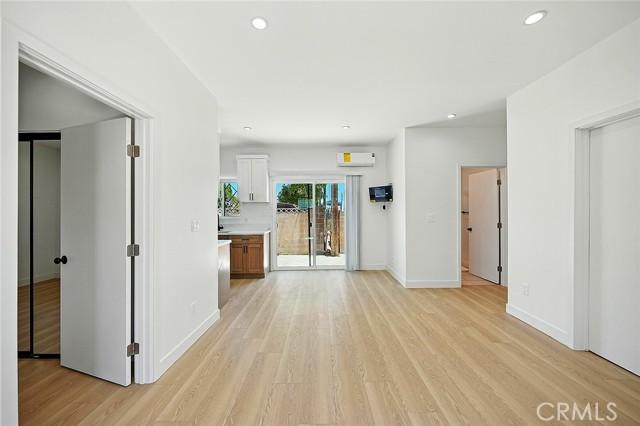 Paramount, California, 90723, United States, ,Residential,For Sale,1936983