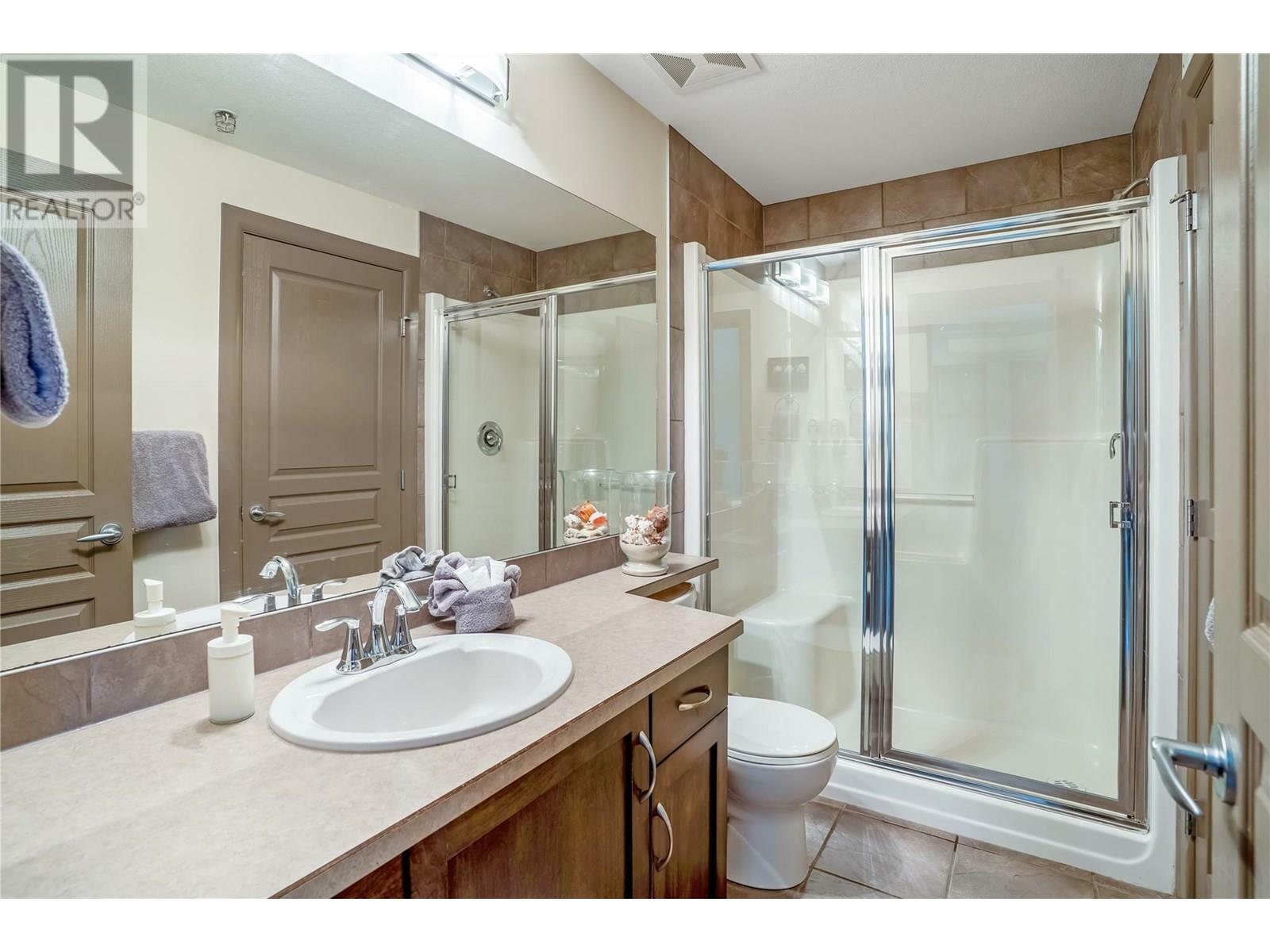 KELOWNA, British Columbia, V1W 3G7, CA, 2 Bedrooms Bedrooms, ,2 BathroomsBathrooms,Residential,For Sale,1867609