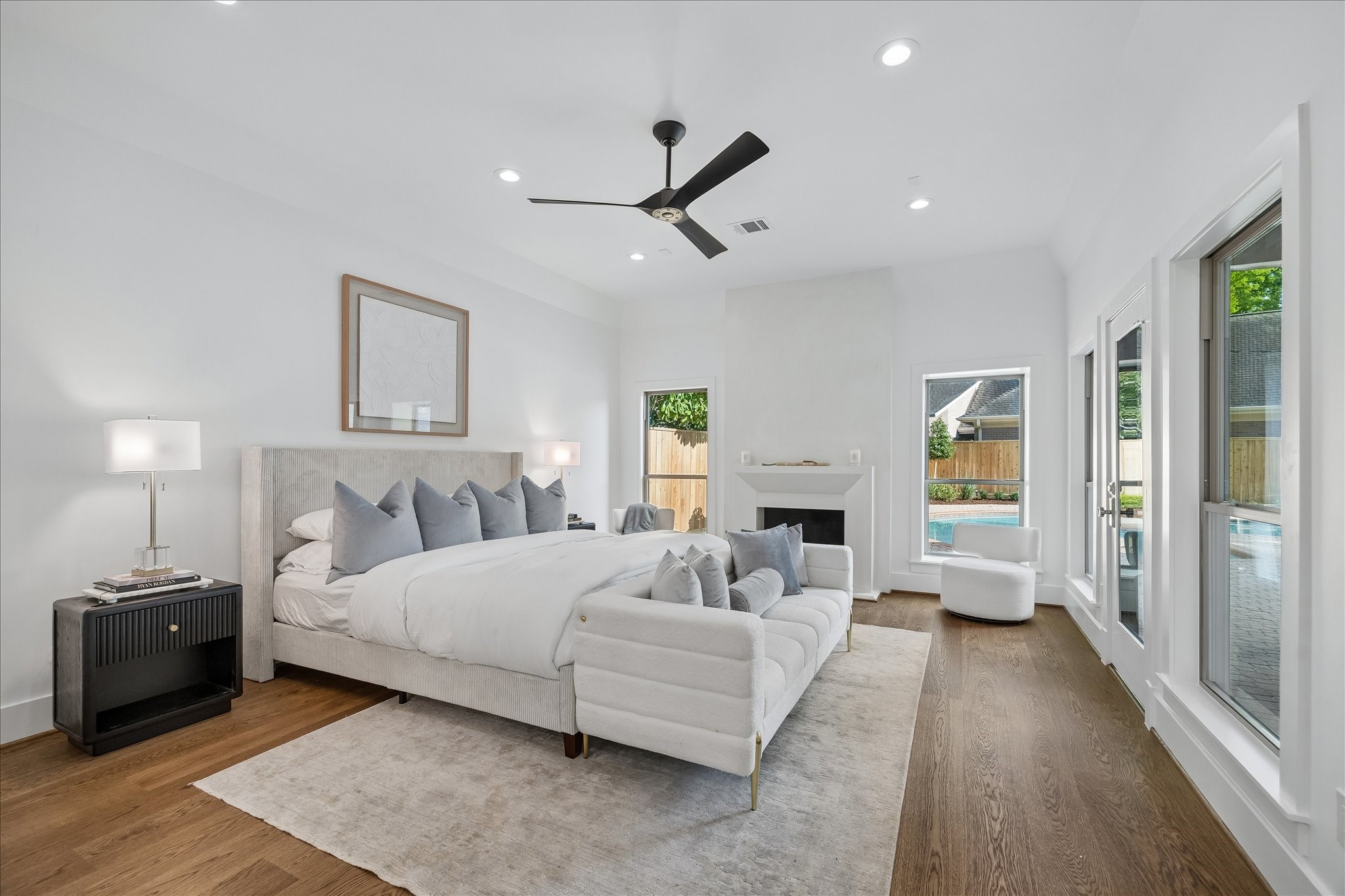  620 Stoneleigh Drive - 物件實景