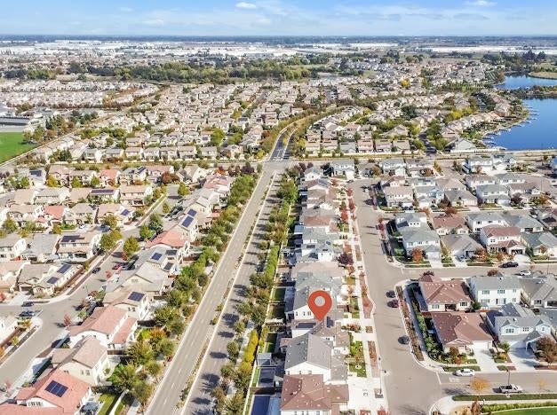 Lathrop, California, 95330, United States, 4 Bedrooms Bedrooms, ,3 BathroomsBathrooms,Residential,For Sale,1988018