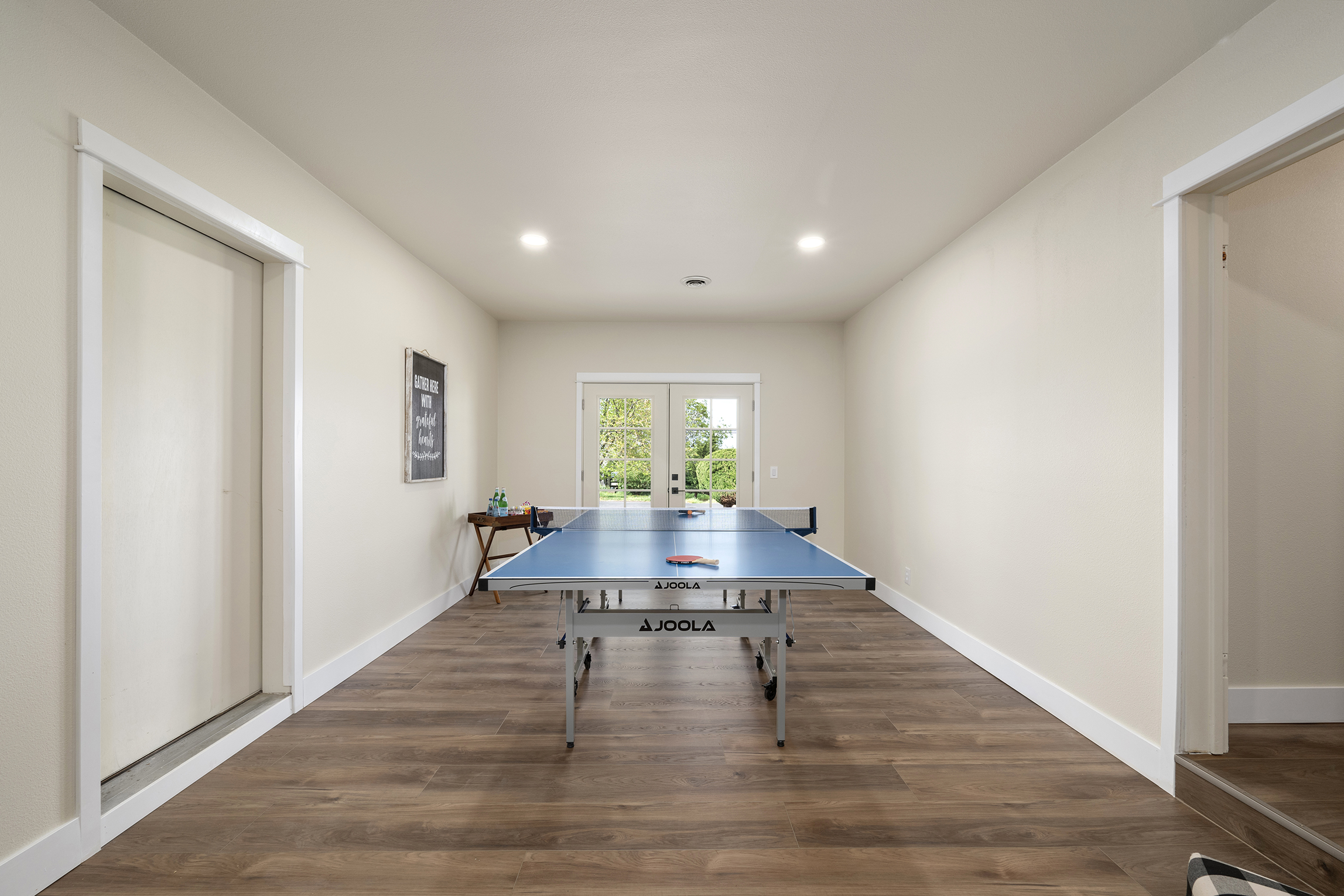  Beautifully Maintained 1960s Home - 物件實景