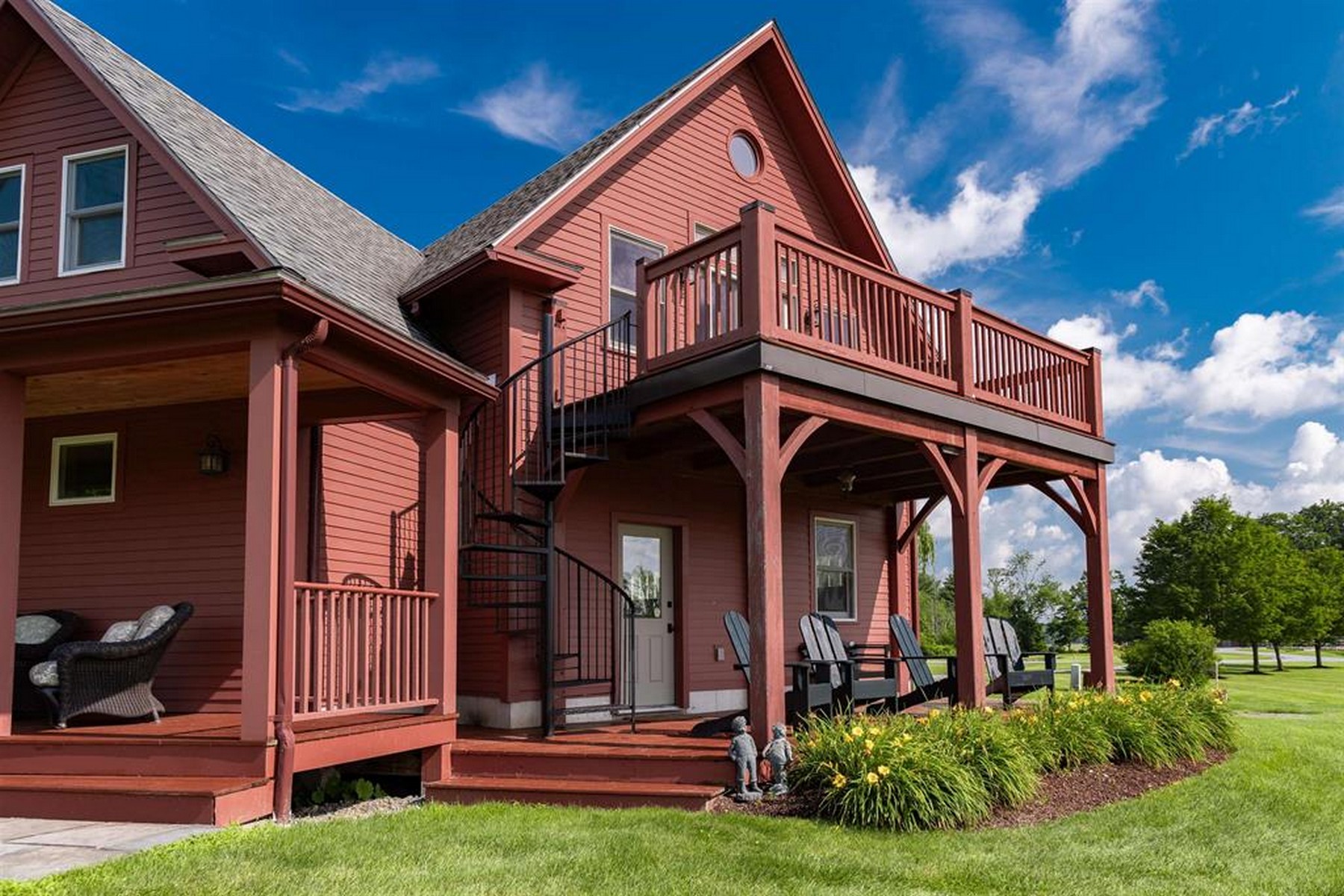  450 & 451 Red Truck Lane - 物件實景