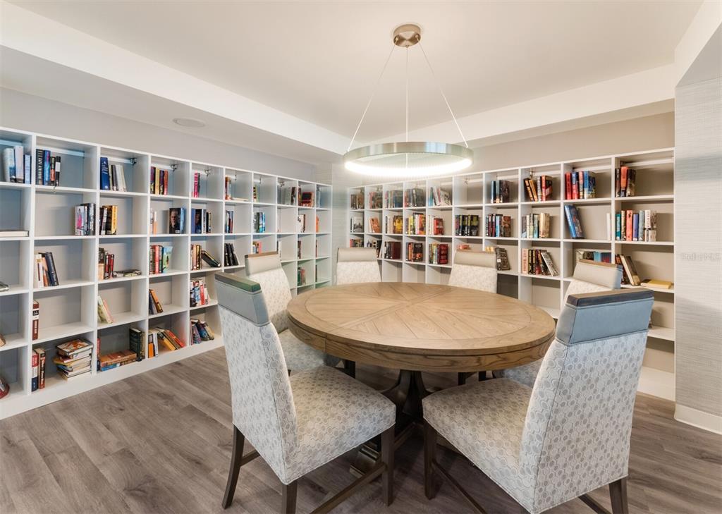Longboat Key, Florida, 34228, United States, 2 Bedrooms Bedrooms, ,2 BathroomsBathrooms,Residential,For Sale,1804008