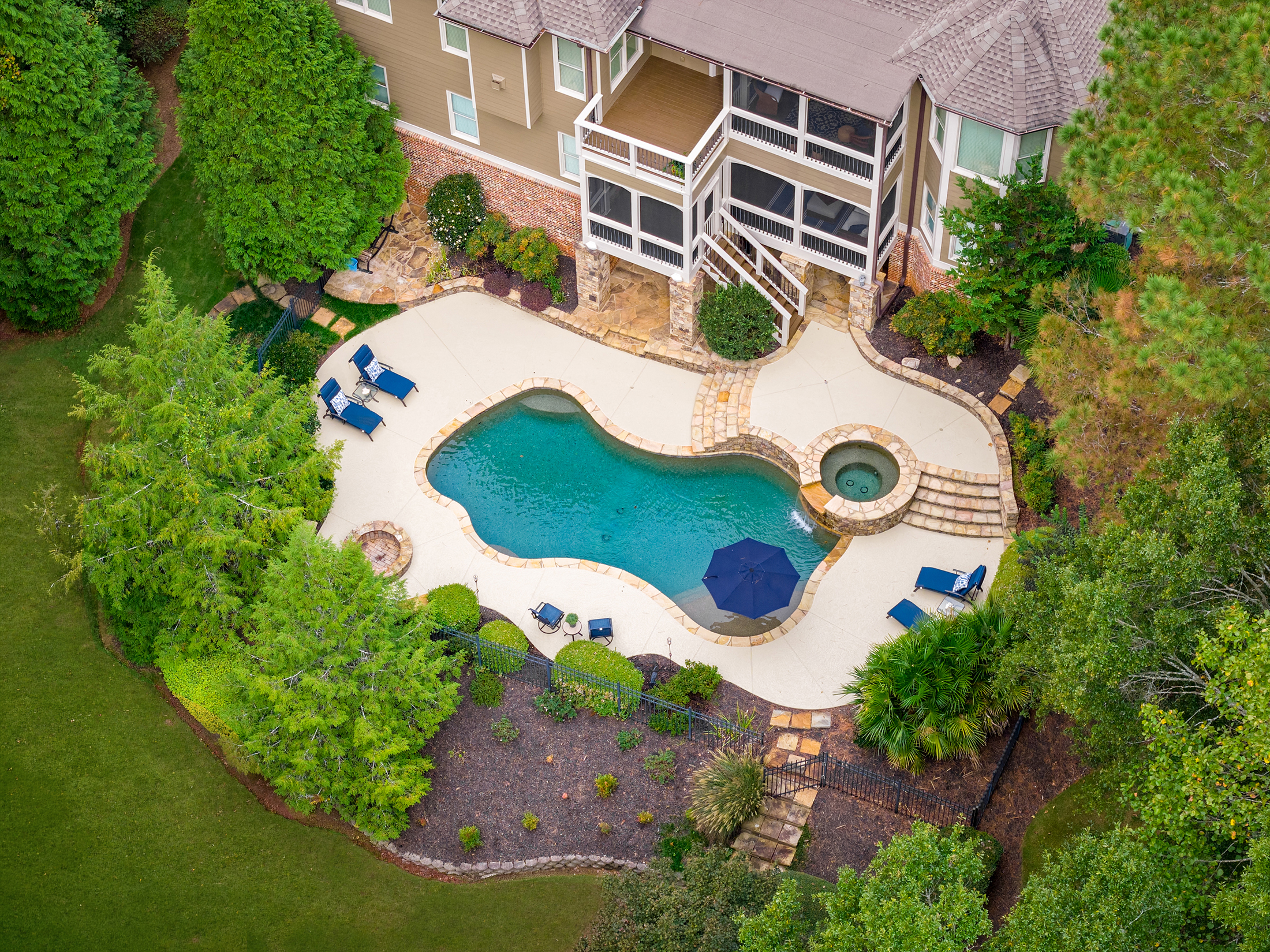  Set on a Spacious Cul-de-Sac Lot in Arbor Green - 物件實景