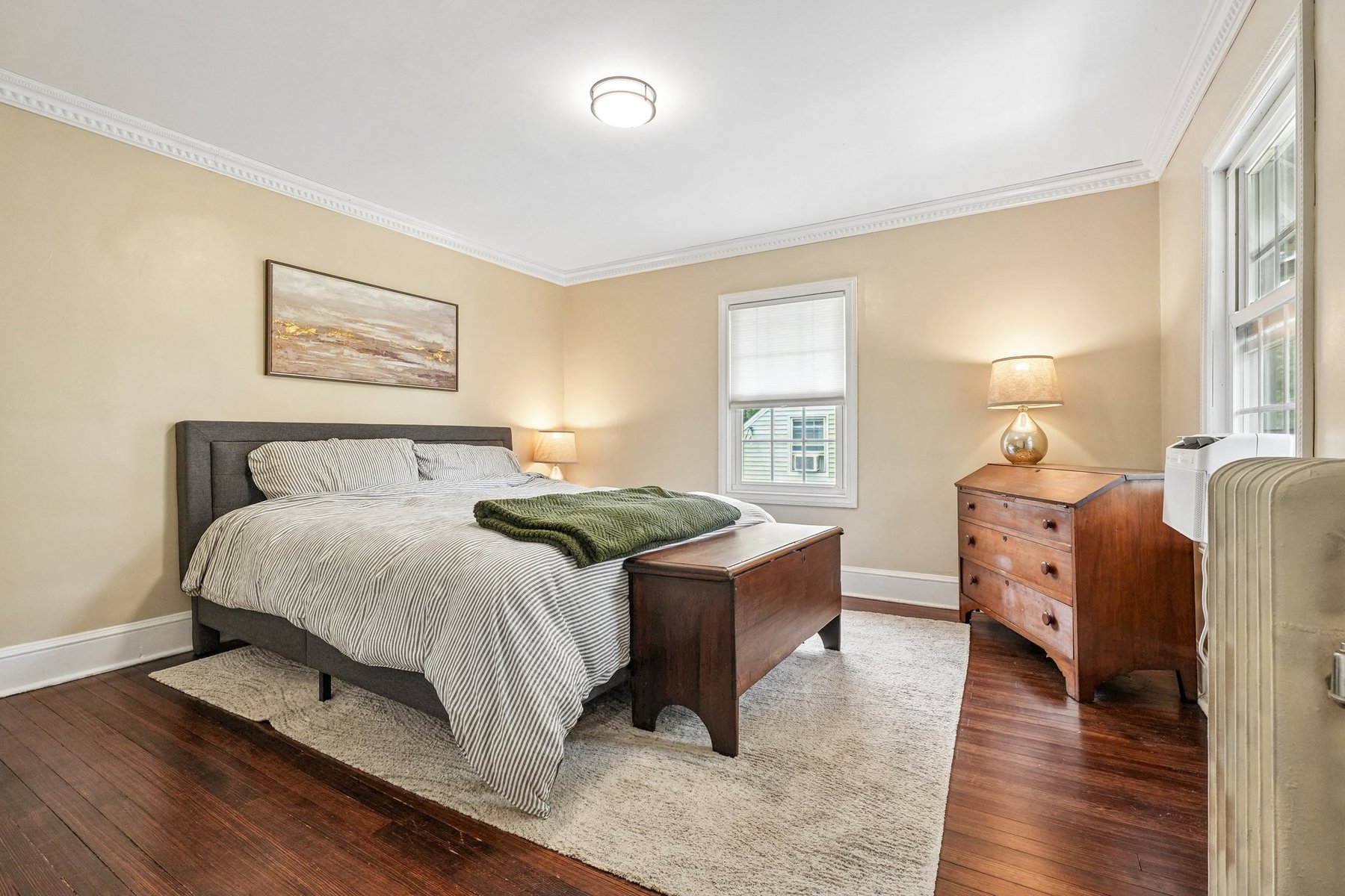  Craftsman Inspired Home With Both Old-Home Charm and Modern Amenities - 物件實景