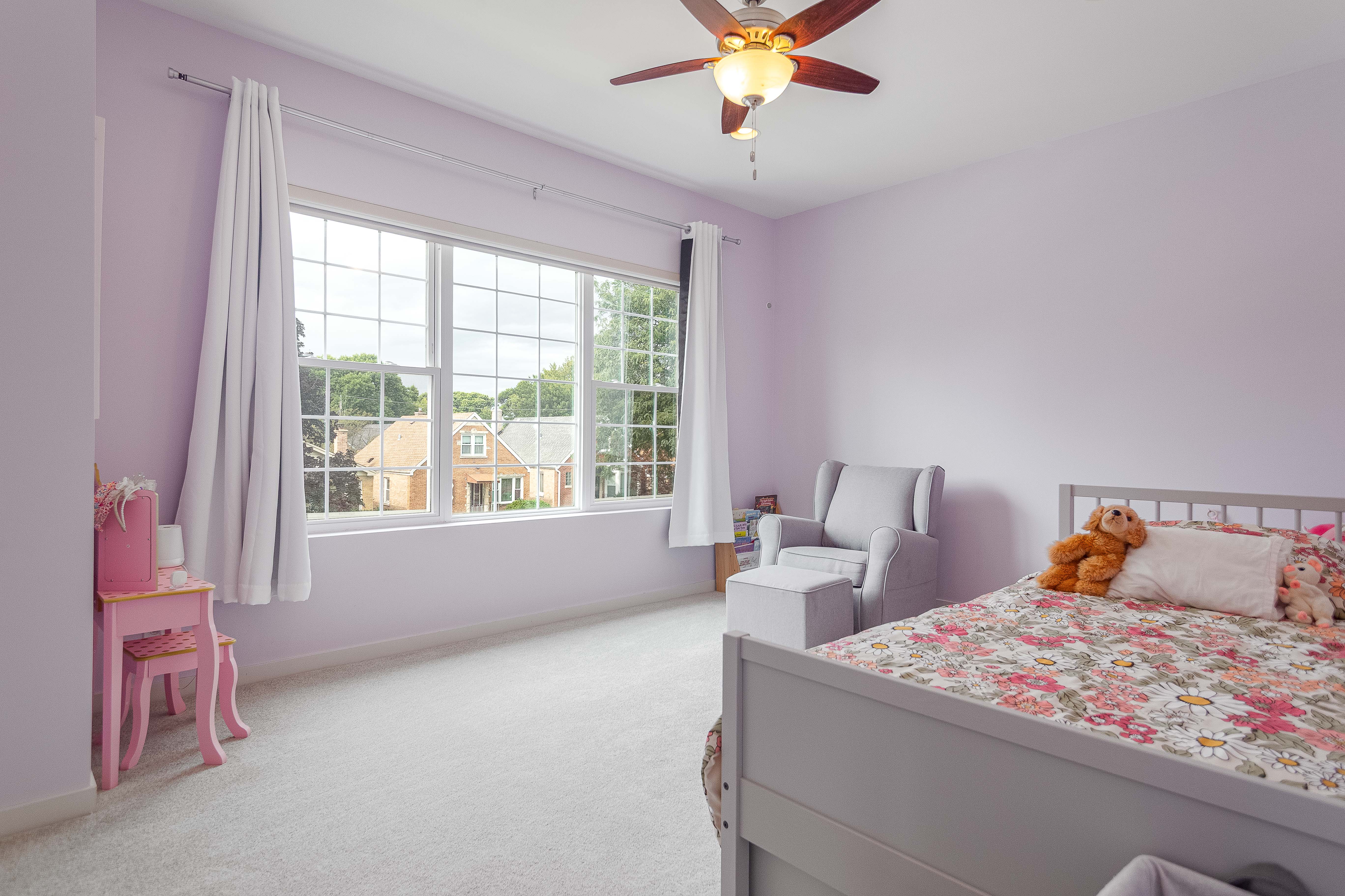  Spacious 2014-Built Single Family Home on an Extra-Wide 30