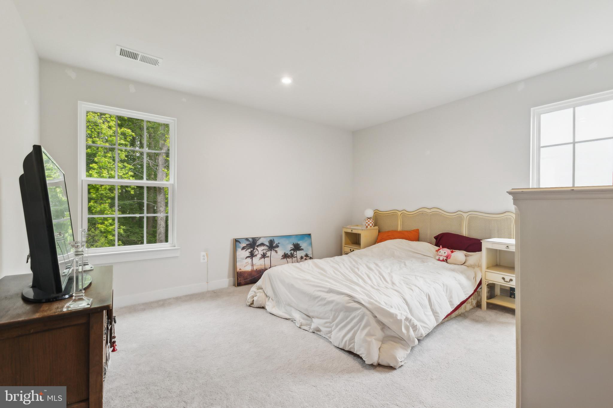 Stafford, Virginia, 22554, United States, 5 Bedrooms Bedrooms, ,5 BathroomsBathrooms,Residential,For Sale,1920840