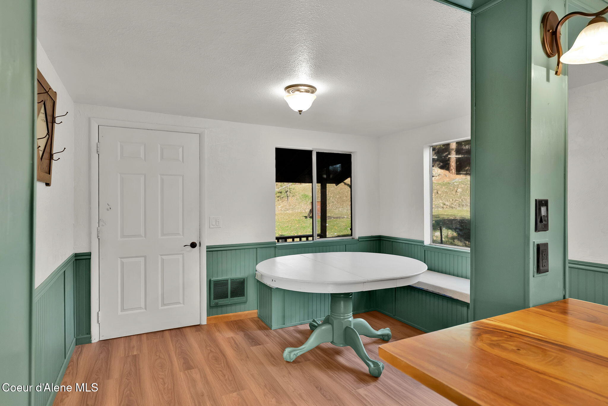 Orofino, Idaho, 83544, United States, 4 Bedrooms Bedrooms, ,Residential,For Sale,1991017