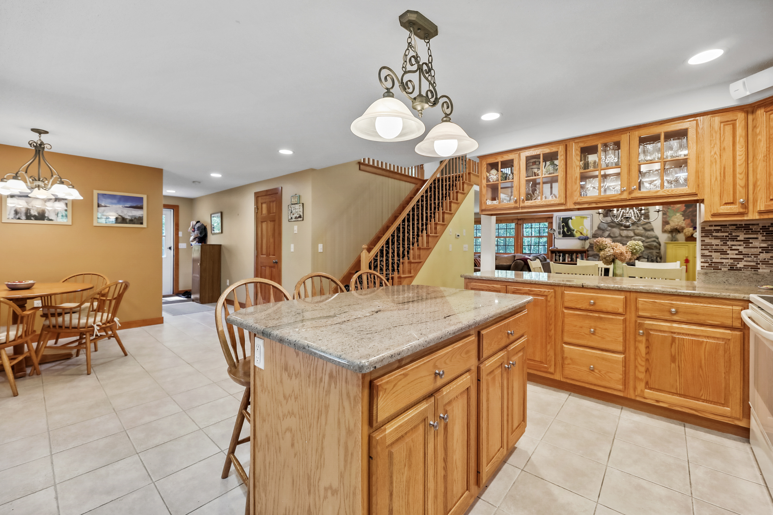  TRANQUIL LAKESIDE LIVING STEPS TO OTIS RESERVOIR - 物件實景