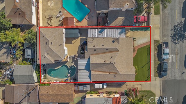 Huntington Park, California, 90255, United States, 4 Bedrooms Bedrooms, ,Residential,For Sale,1987109