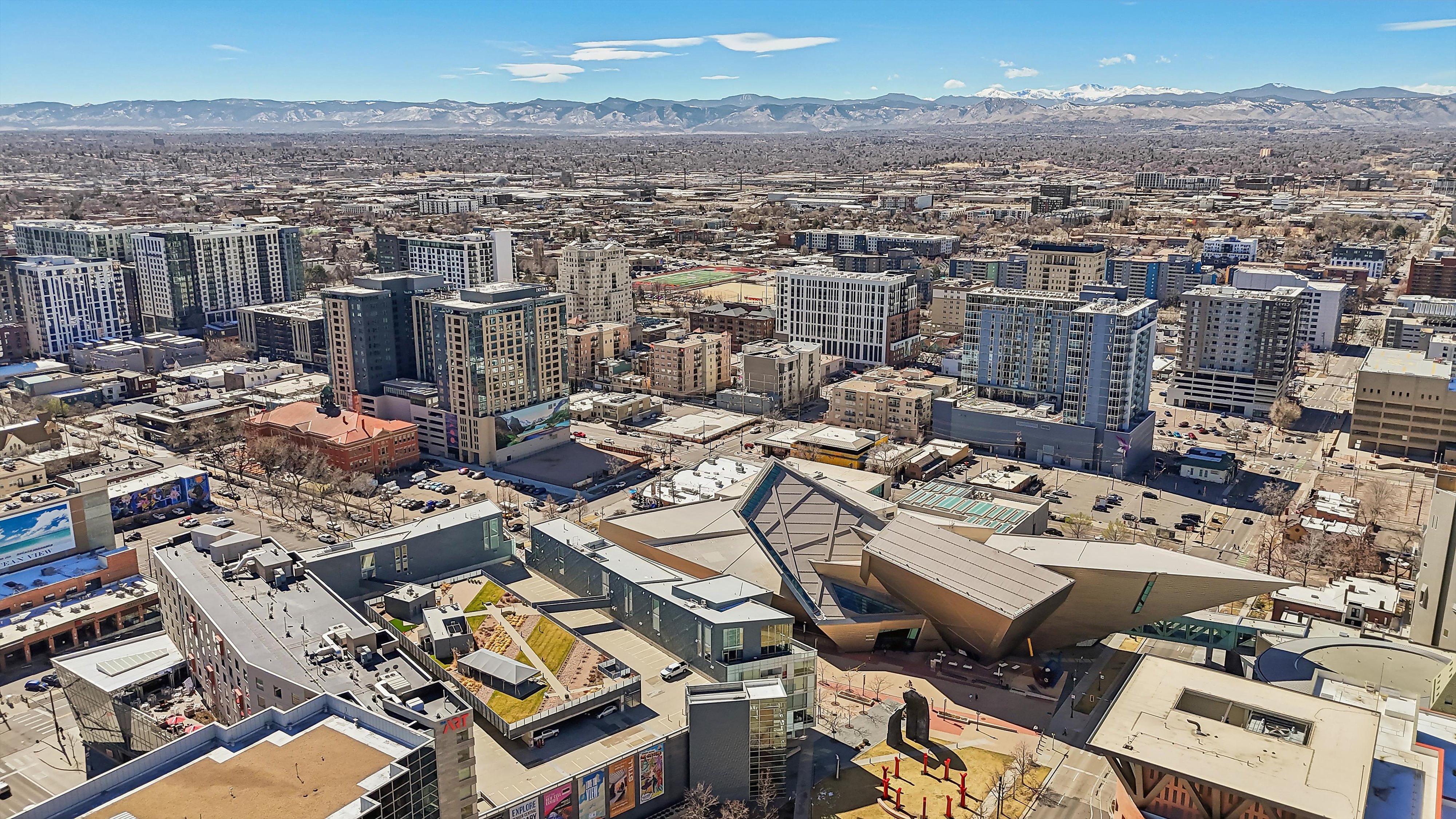  Exceptional Penthouse That Resides in Denver