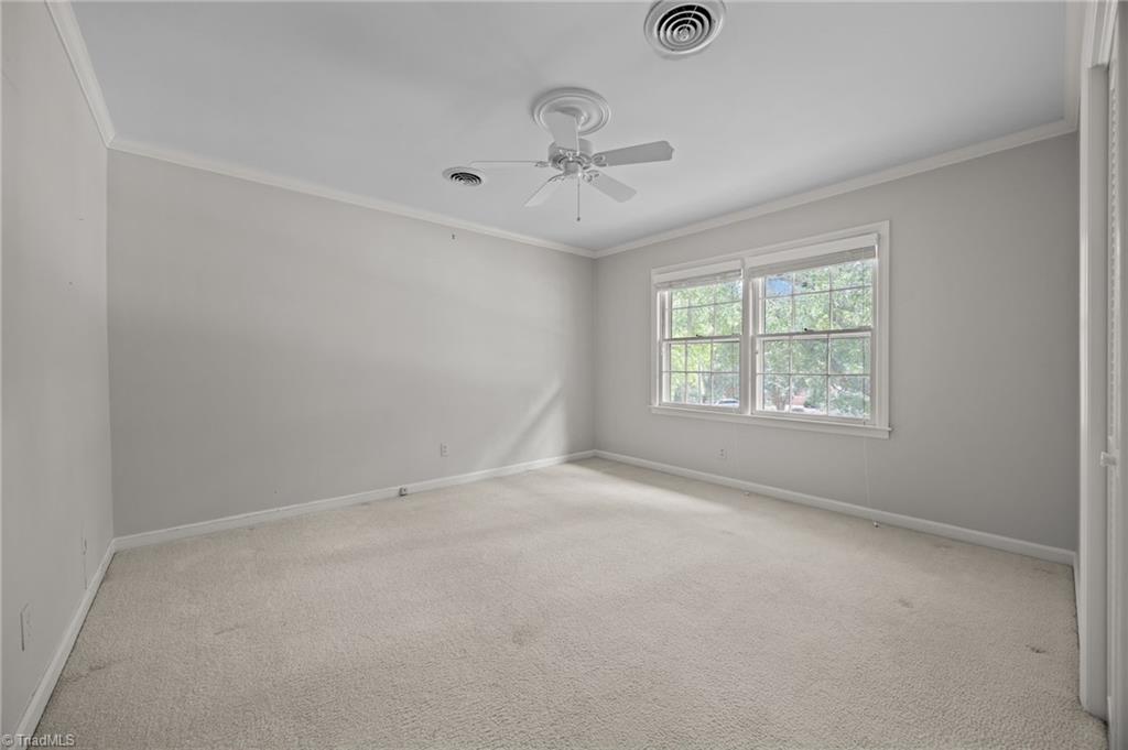 High Point, North Carolina, 27262, United States, 5 Bedrooms Bedrooms, ,4 BathroomsBathrooms,Residential,For Sale,1925566