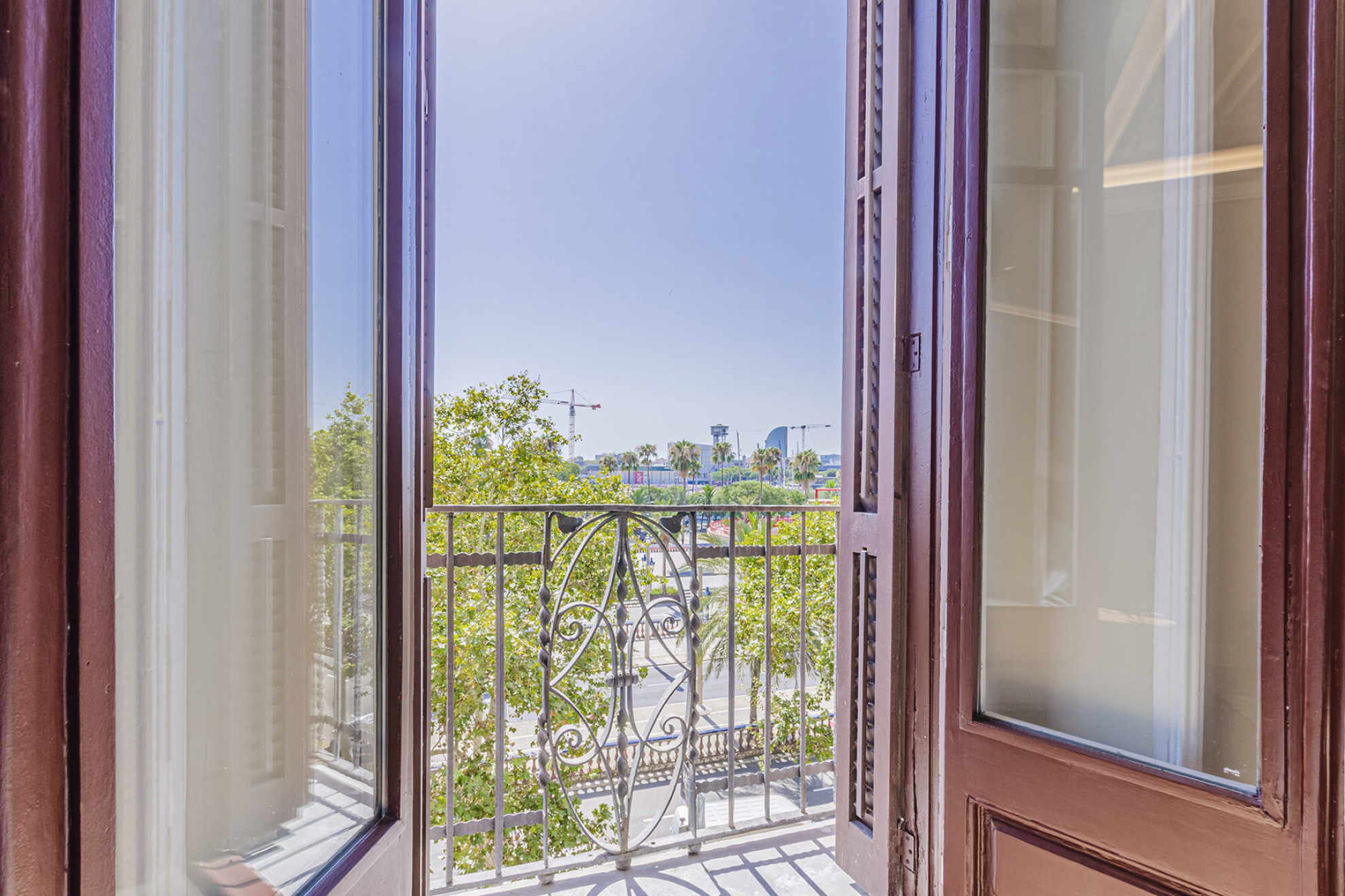  Elegant property on the seafront - 物件實景