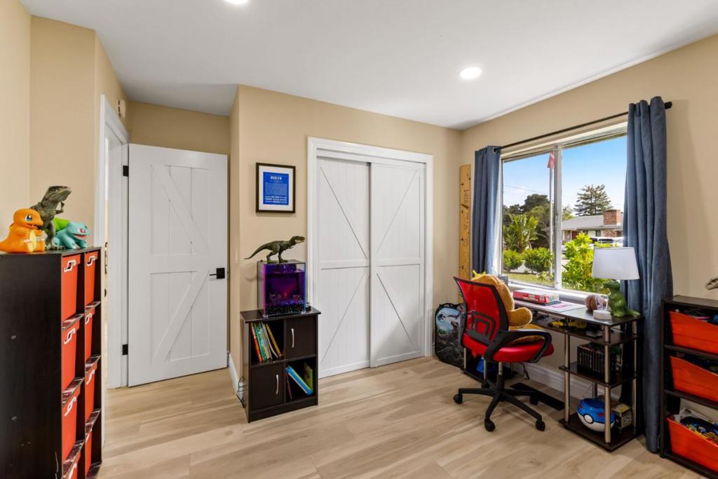 Monterey, California, 93940, United States, 3 Bedrooms Bedrooms, ,2 BathroomsBathrooms,Residential,For Sale,1975715